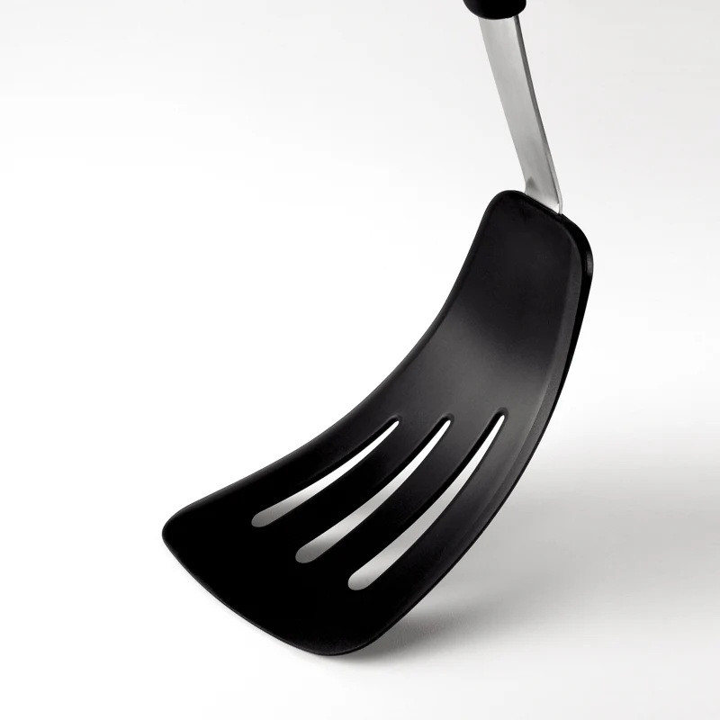 Flexible Omelet Turner - Image 2