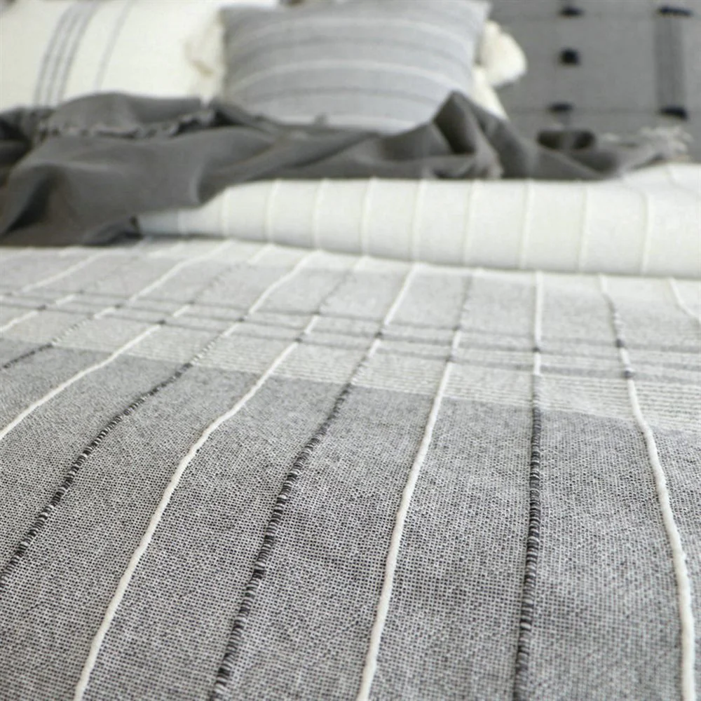 Duvet Cover & Shams Set - Heinrick - Image 3