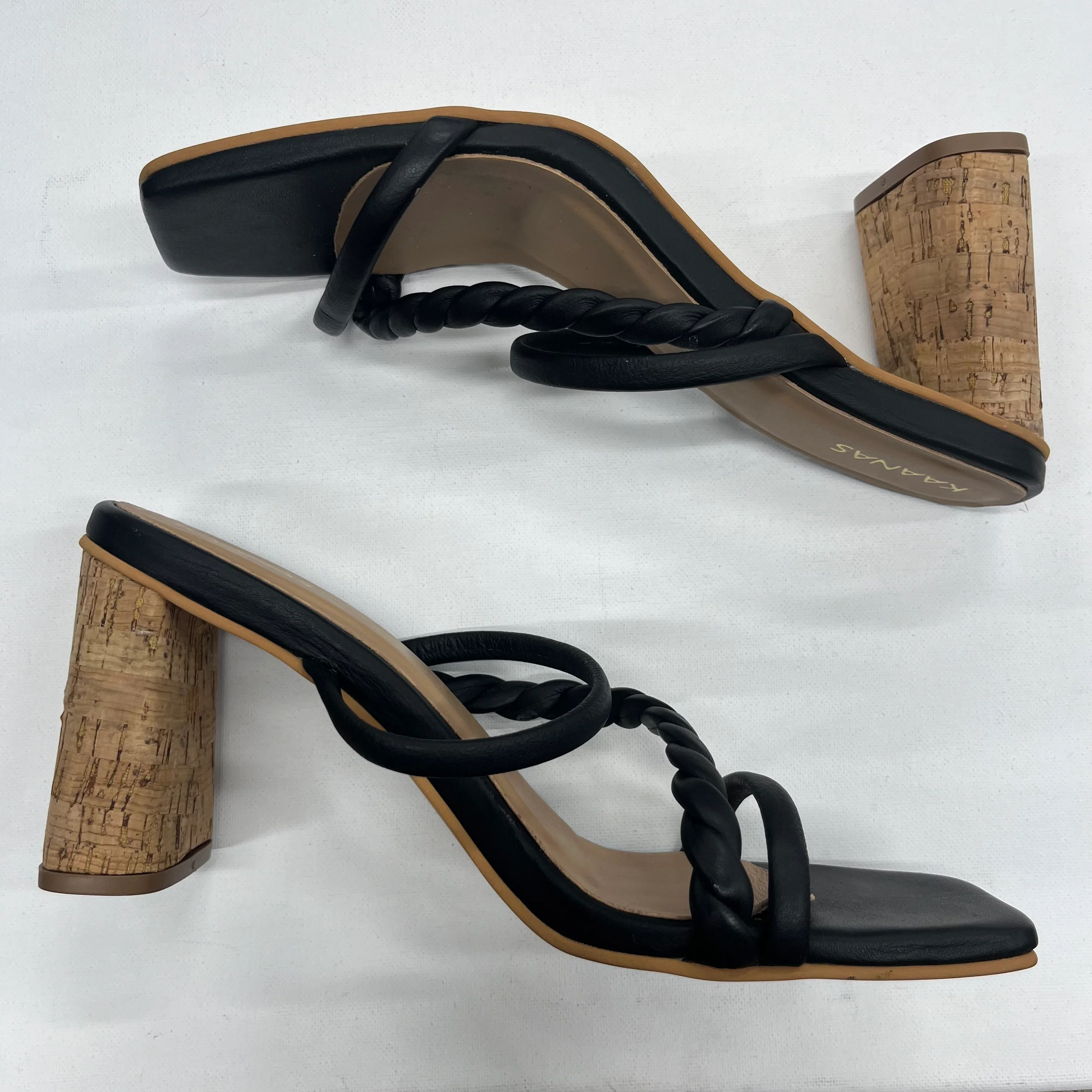 Shoes Heels Block By Kaanas  Size: 10 - Image 3