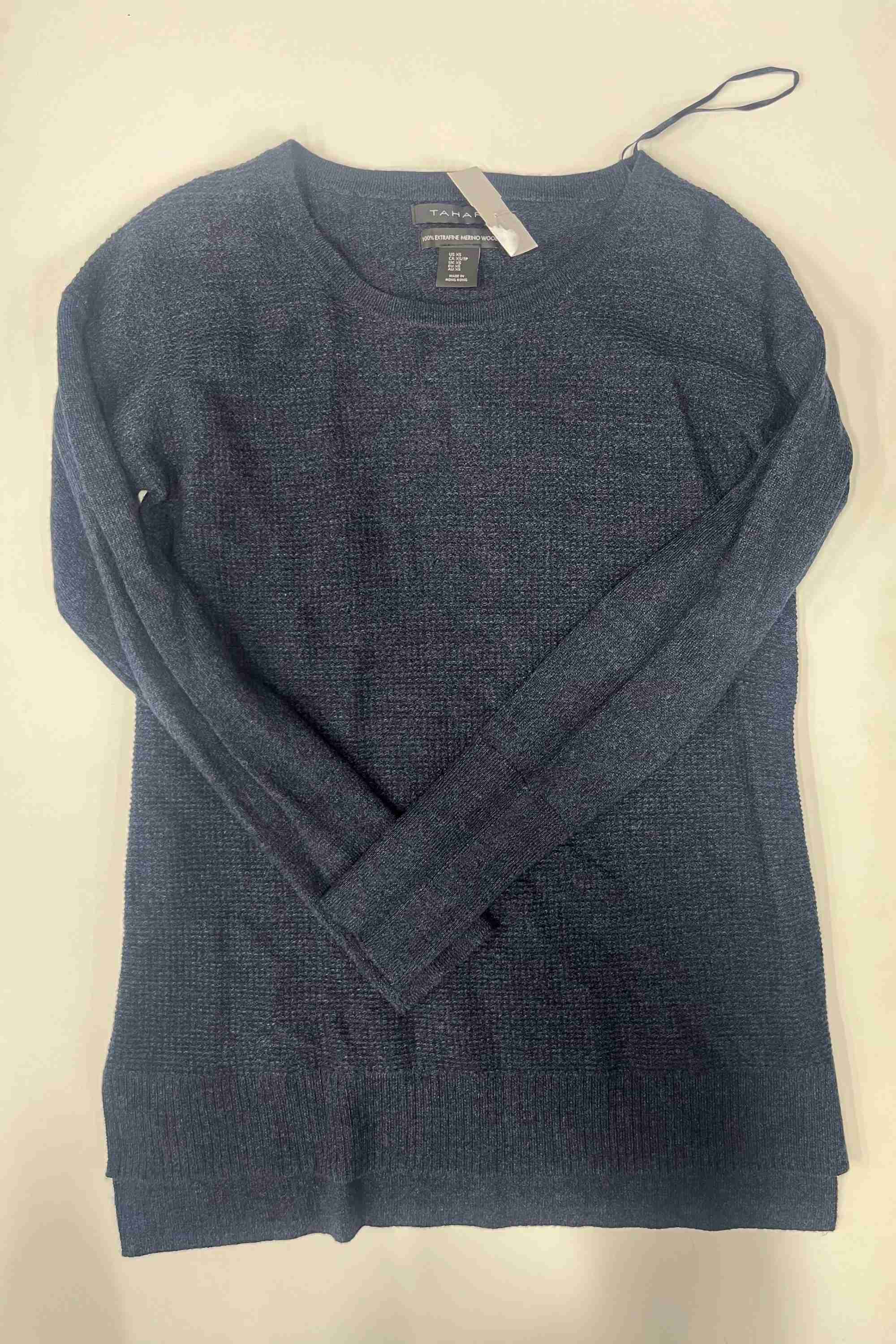 Sweater By Tahari  Size: Xs - Image 1