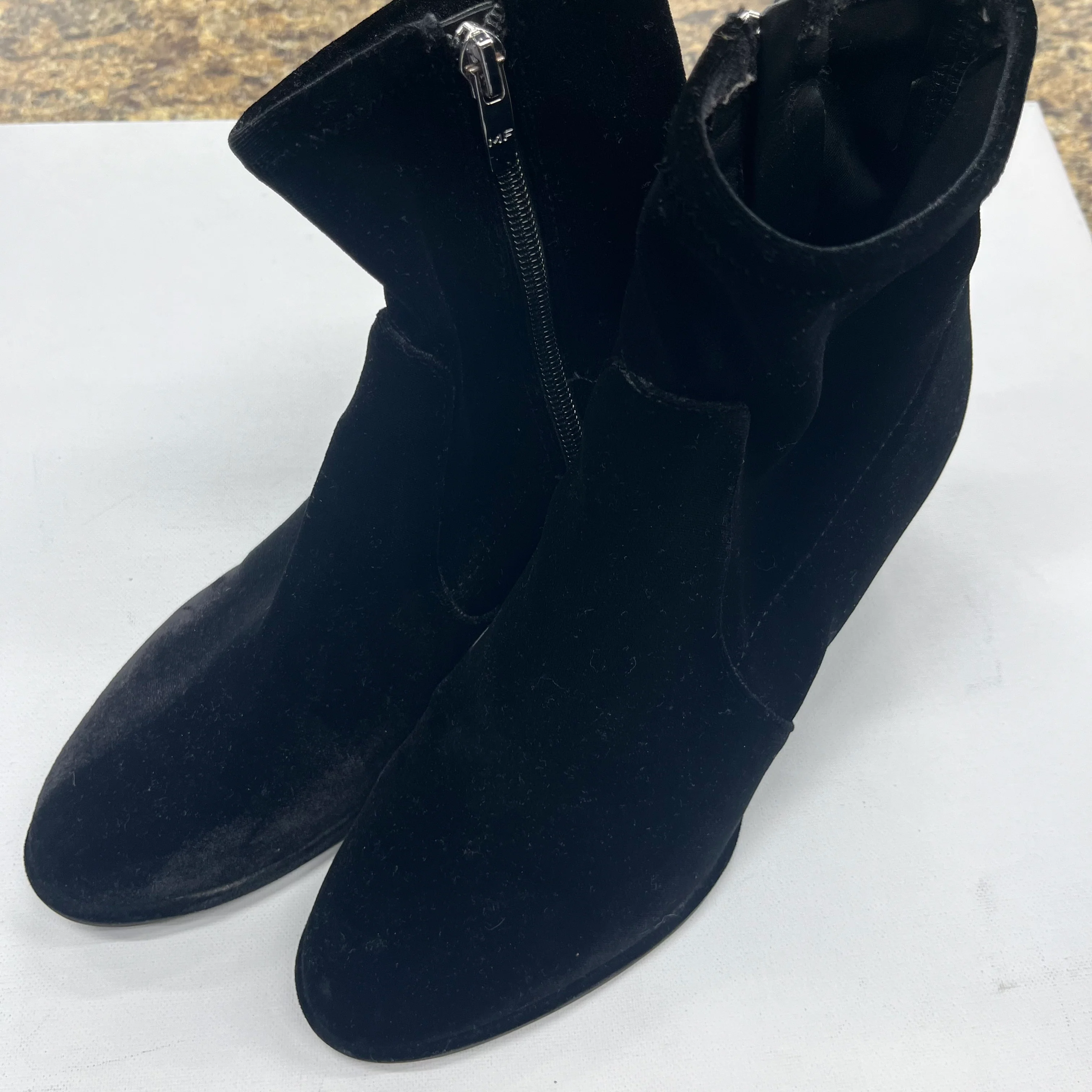 Boots Ankle Heels By Mark Fisher  Size: 8 - Image 3