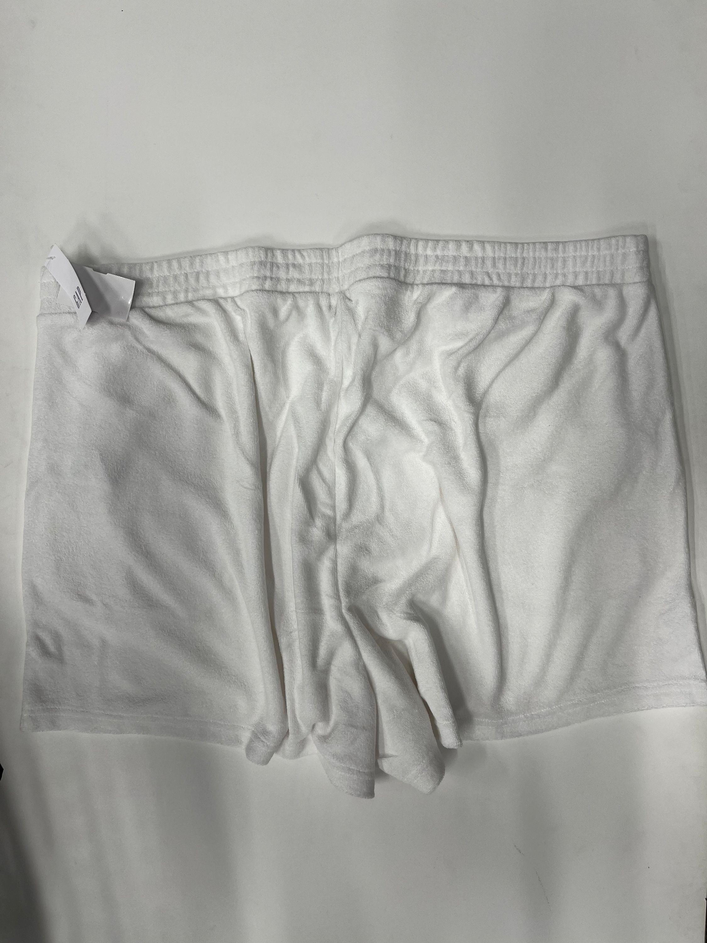 Shorts By Gapfit NWT Size: 2x - Image 2
