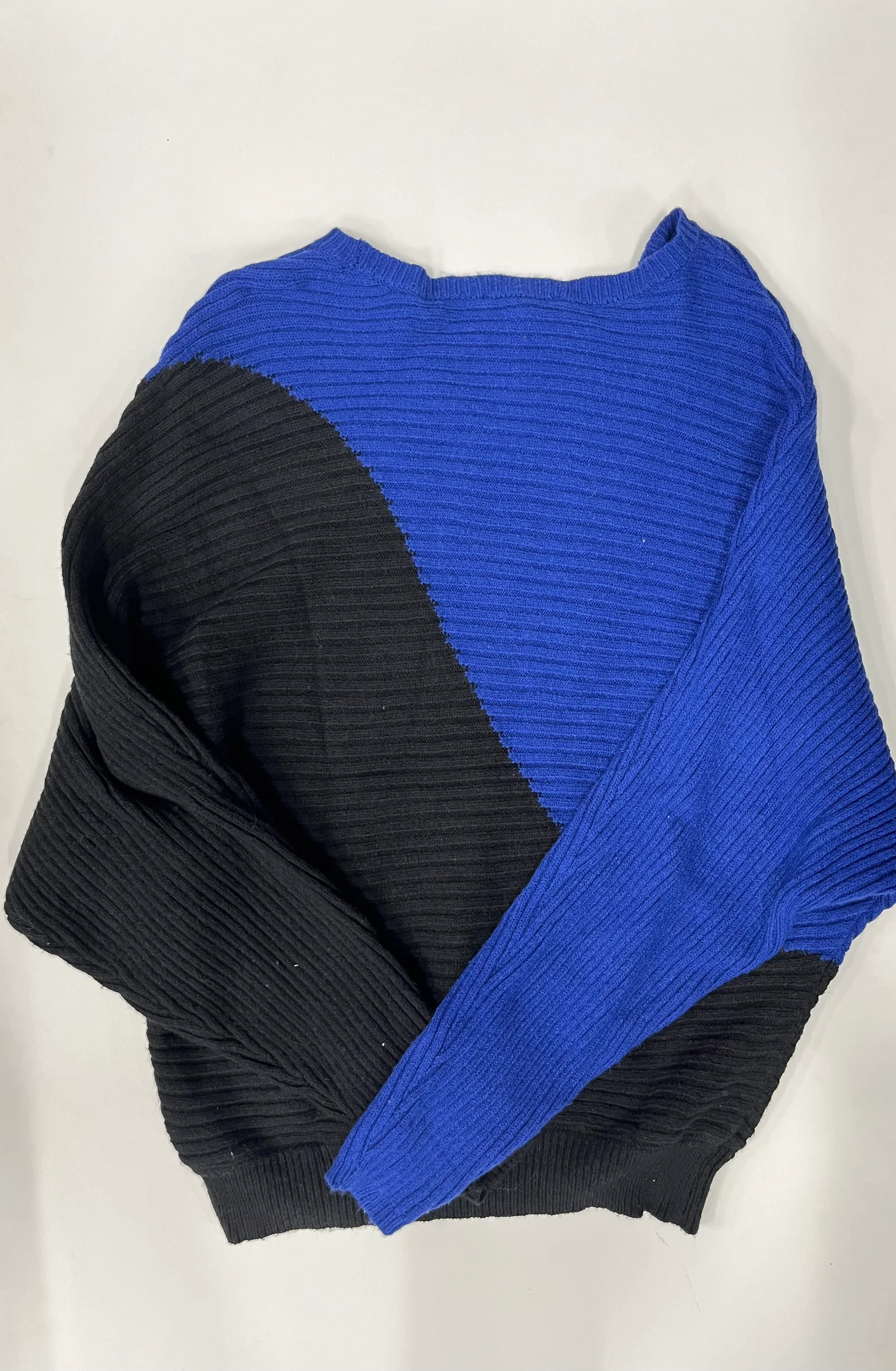 Sweater By Express  Size: S - Image 2