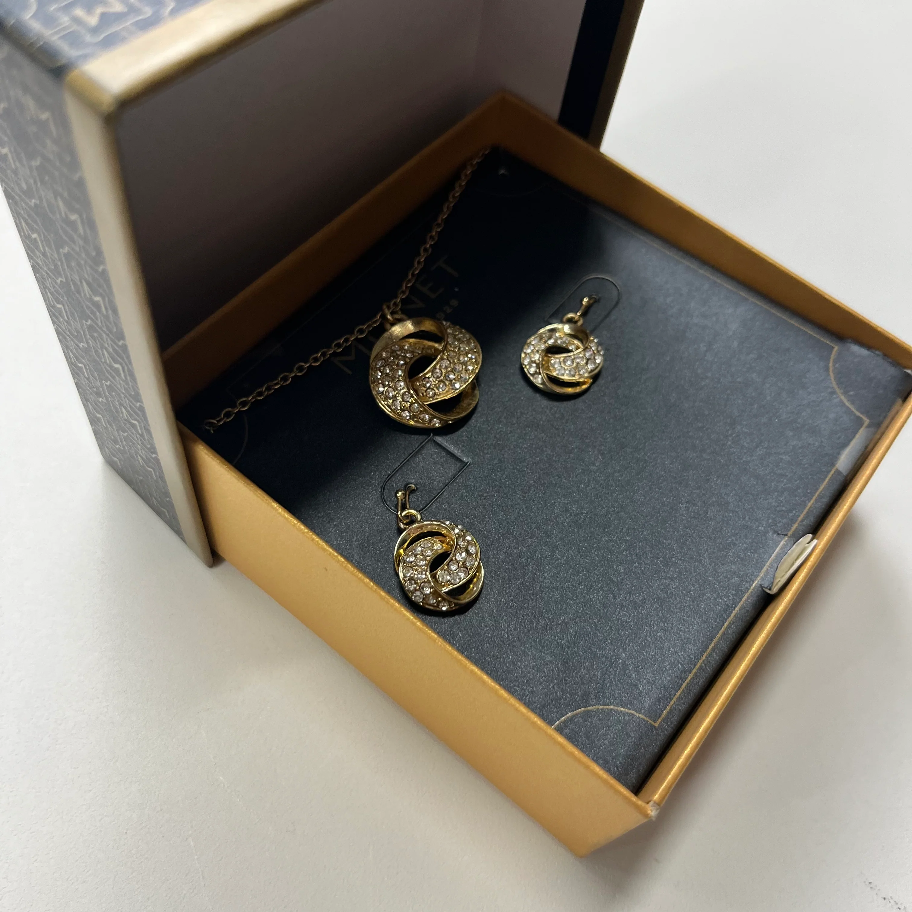 Necklace Set By Monet  Size: 02 Piece Set - Image 3