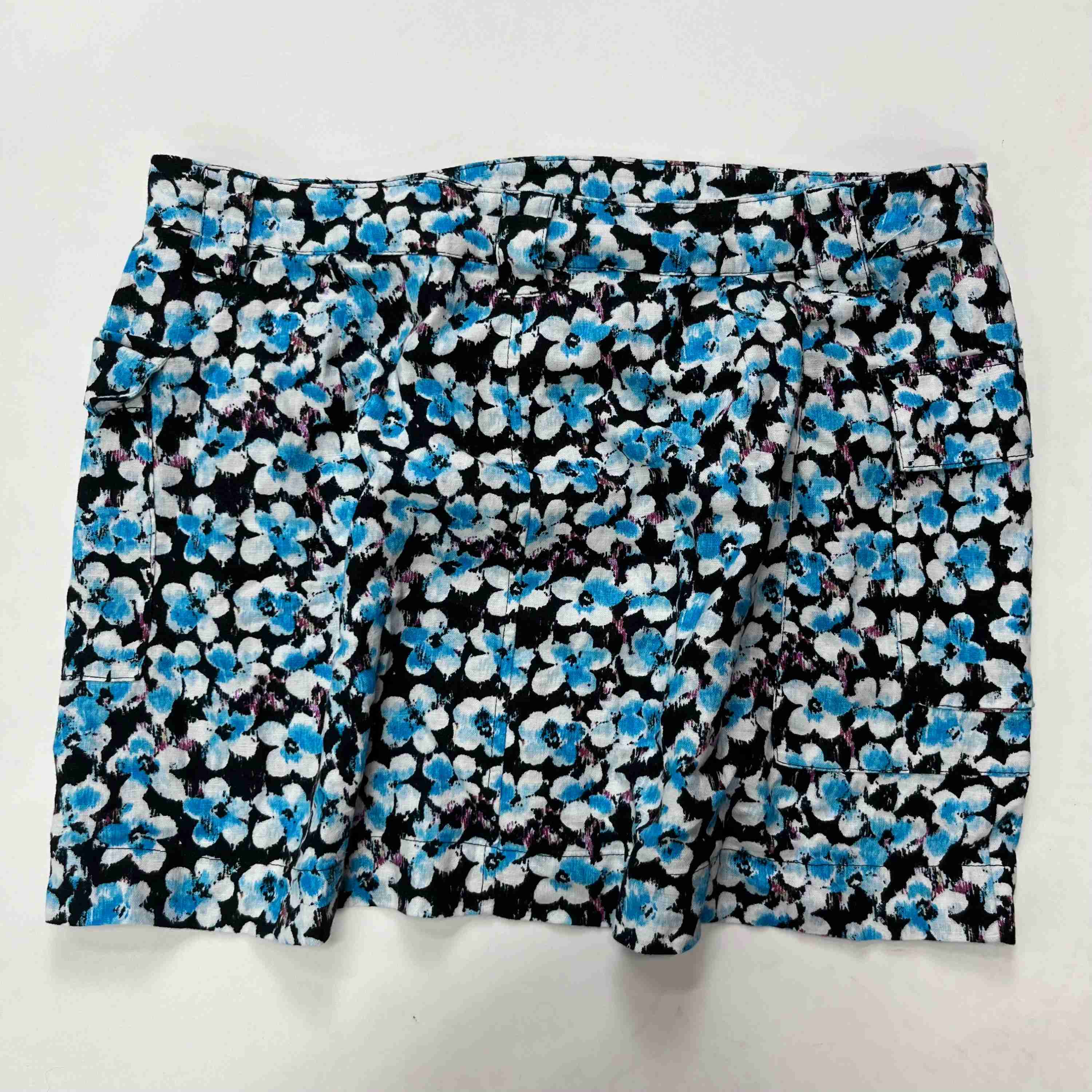 Skirt Mini & Short By Future Collective  Size: 10 - Image 2