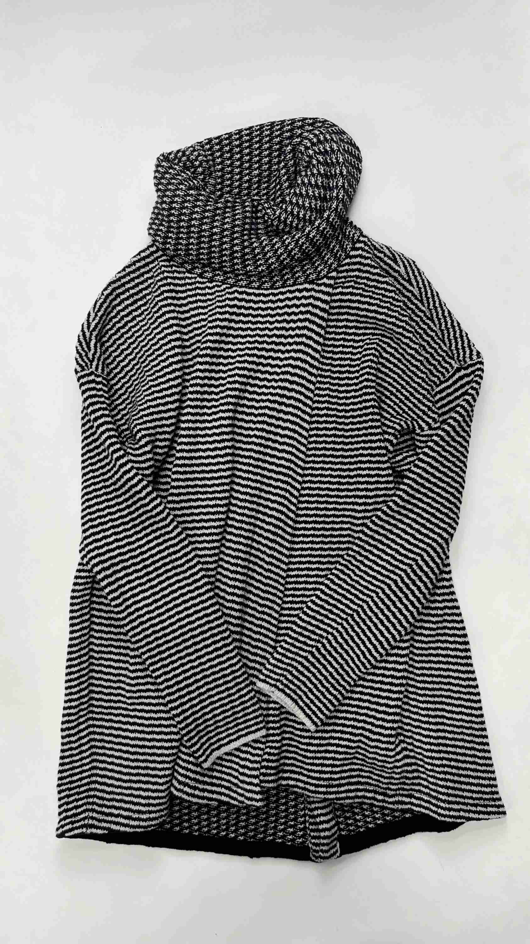 Sweater By Cabi  Size: S - Image 1