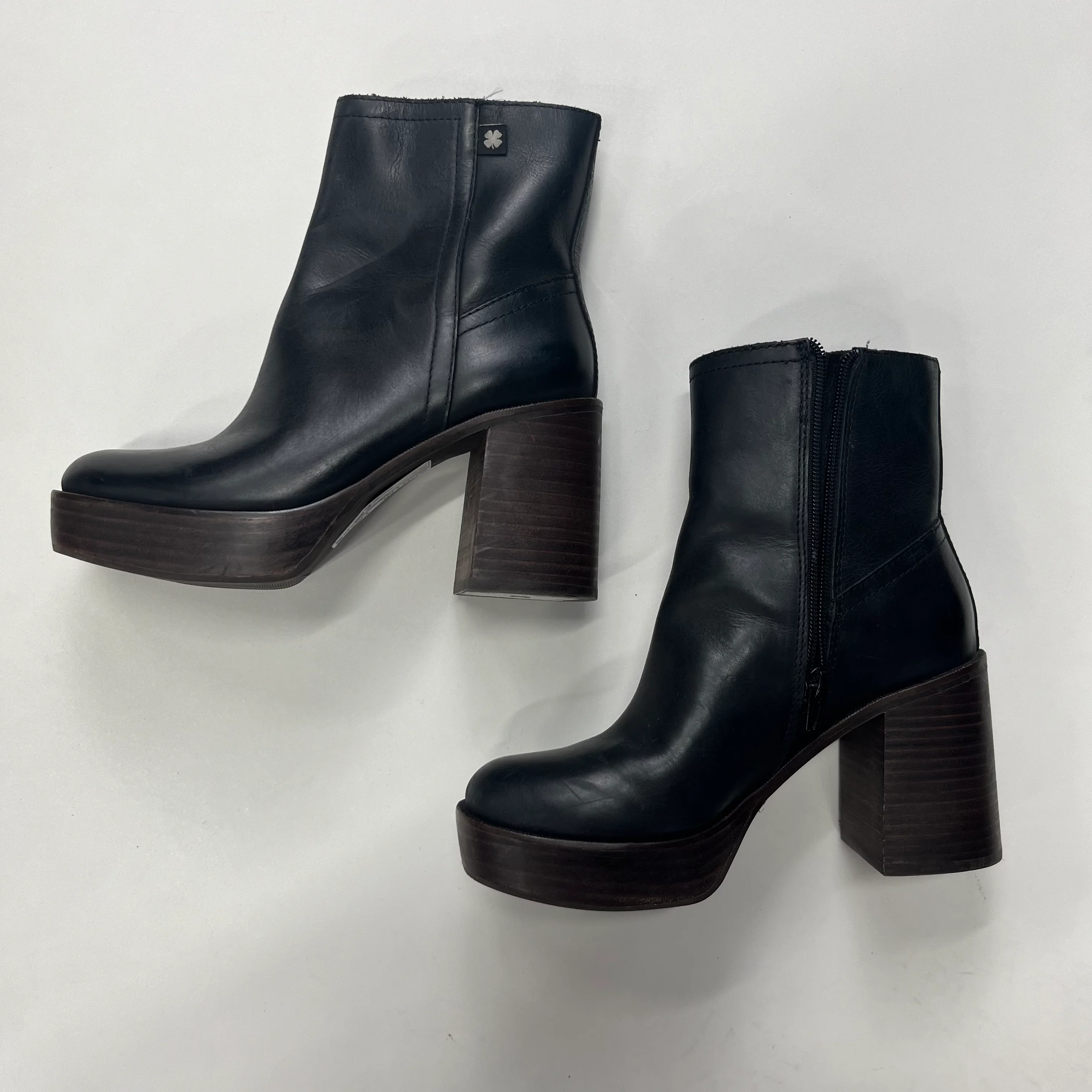 Black Boots Ankle Heels Lucky Brand, Size 6 - Image 2