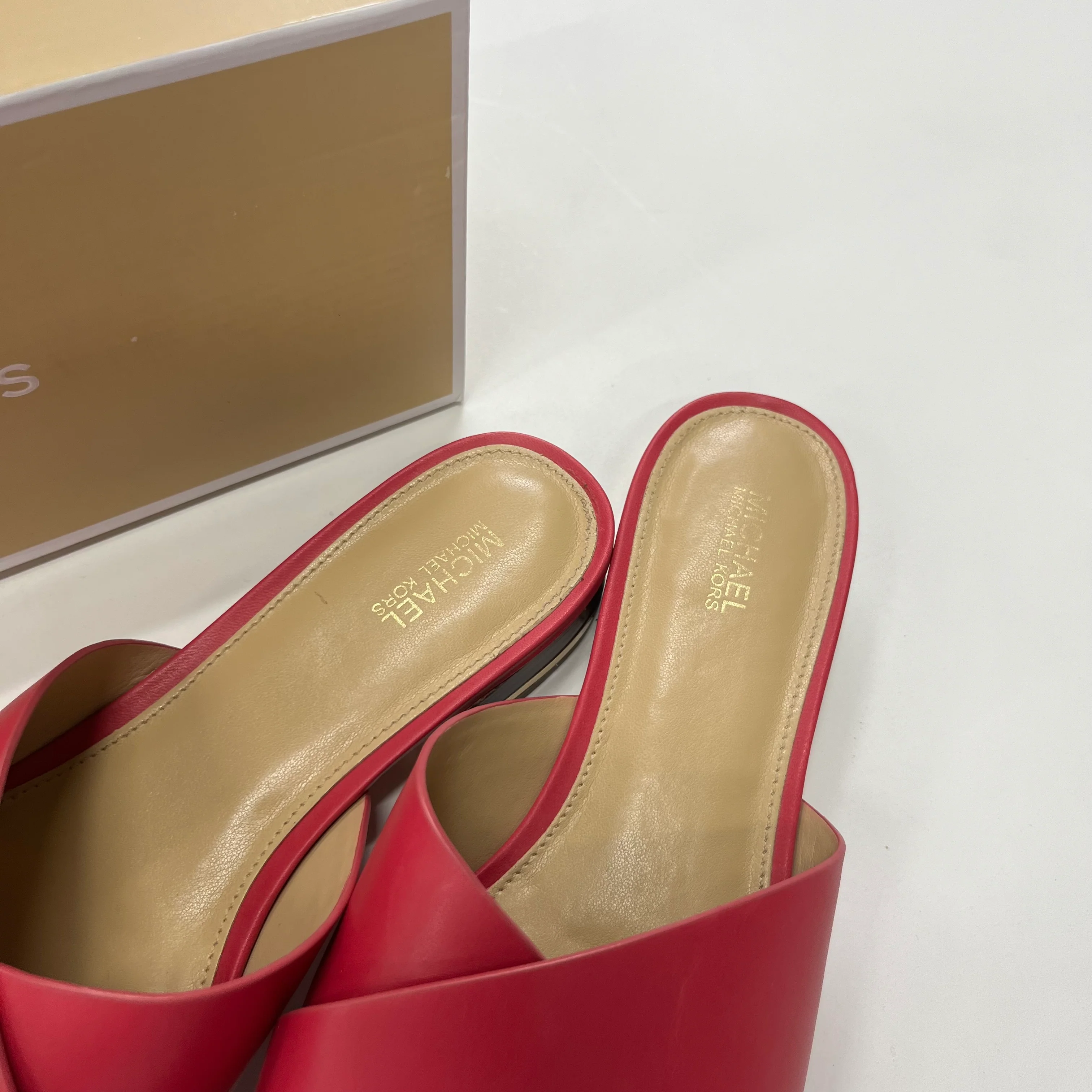 Pink Sandals Flats Michael Kors, Size 9.5 - Image 3