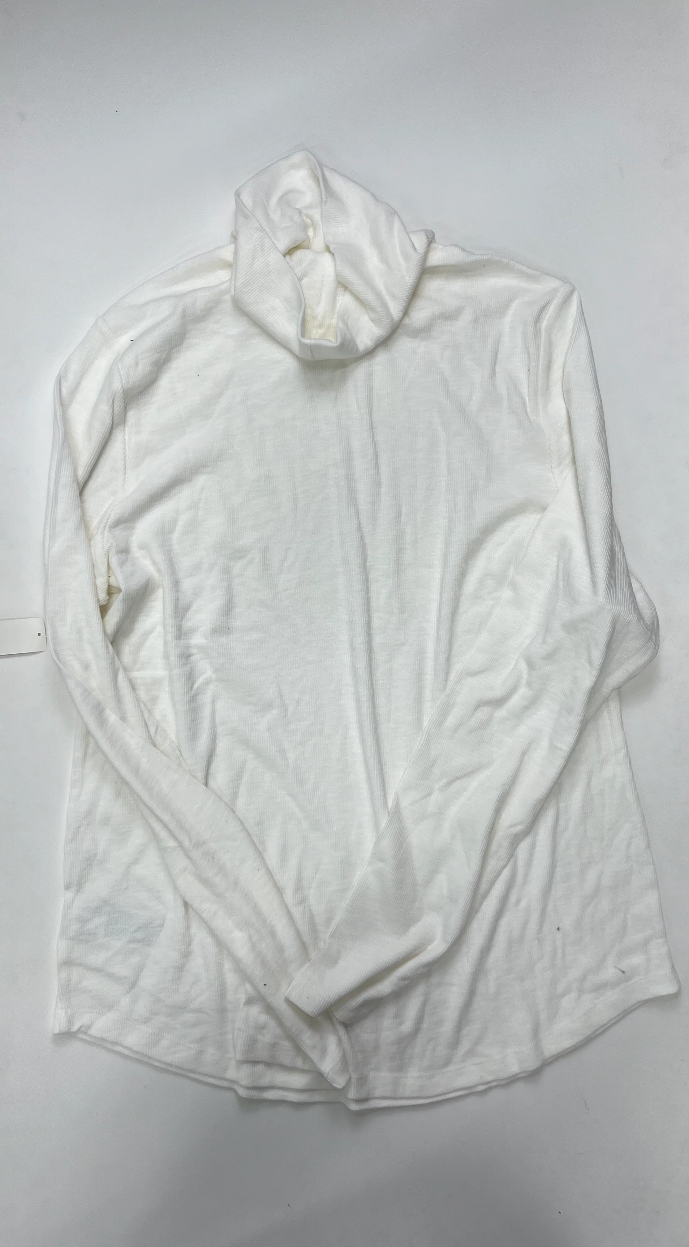 White Top Long Sleeve Gap, Size Xl - Image 2