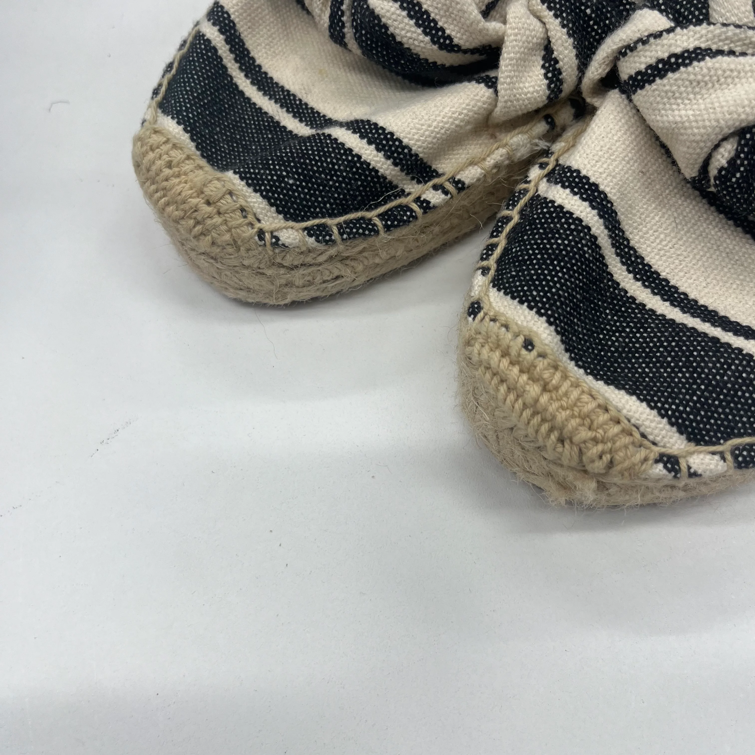 Striped Shoes Flats Espadrille Soludos, Size 10 - Image 2