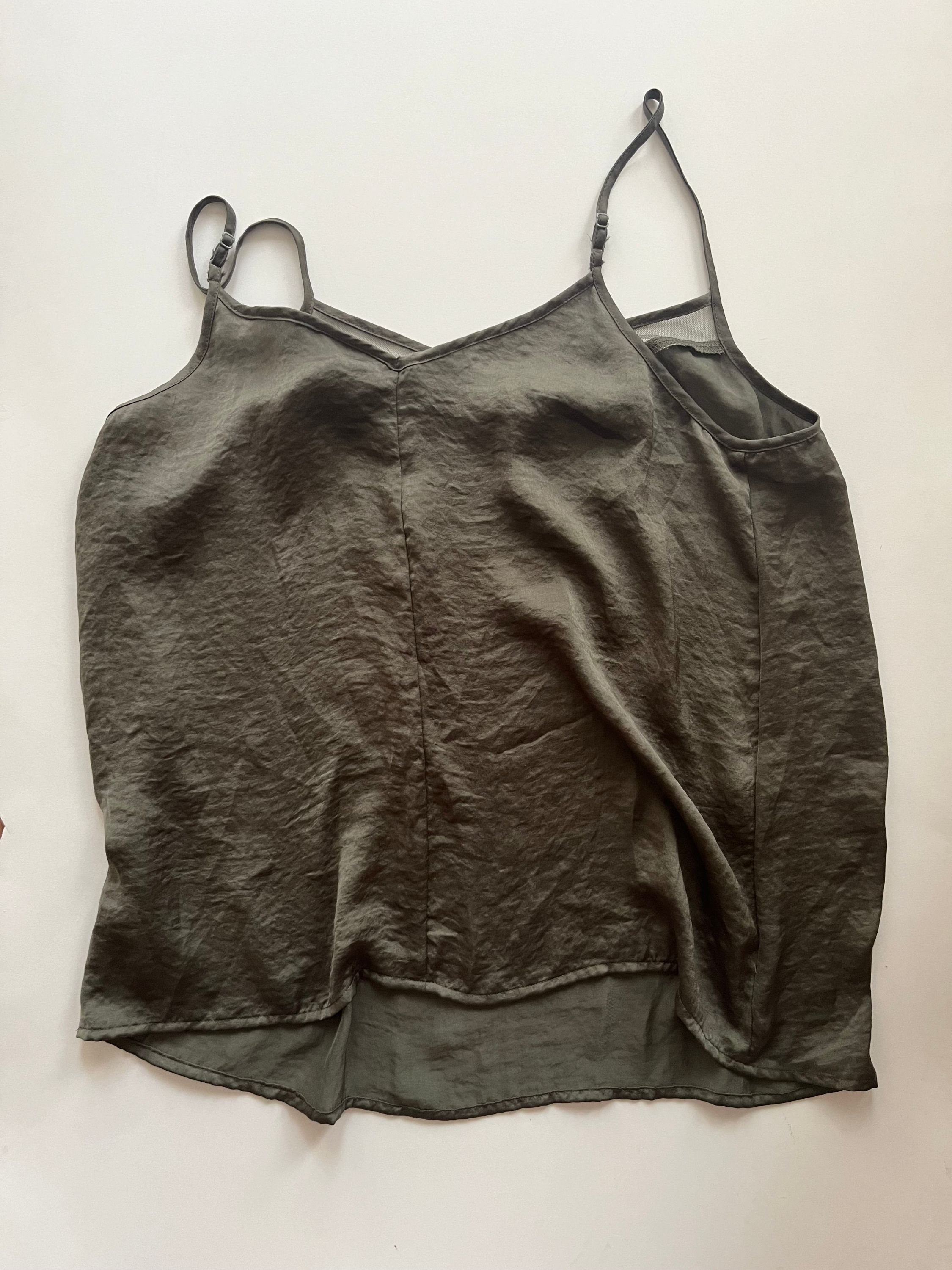Olive Tank Top Apt 9, Size L - Image 2