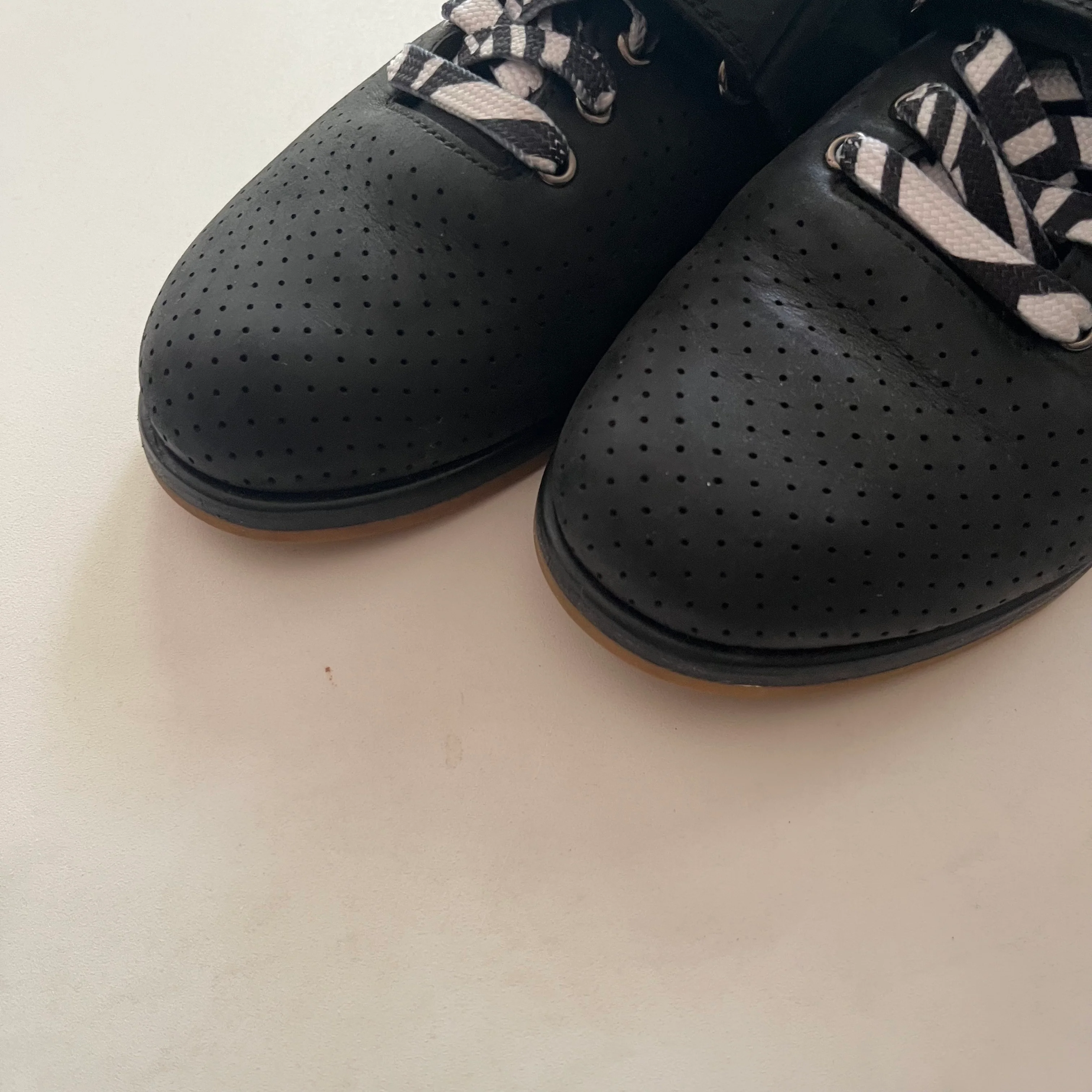 Shoes Athletic By No Bull In Black, Size: 6.5 - Image 2