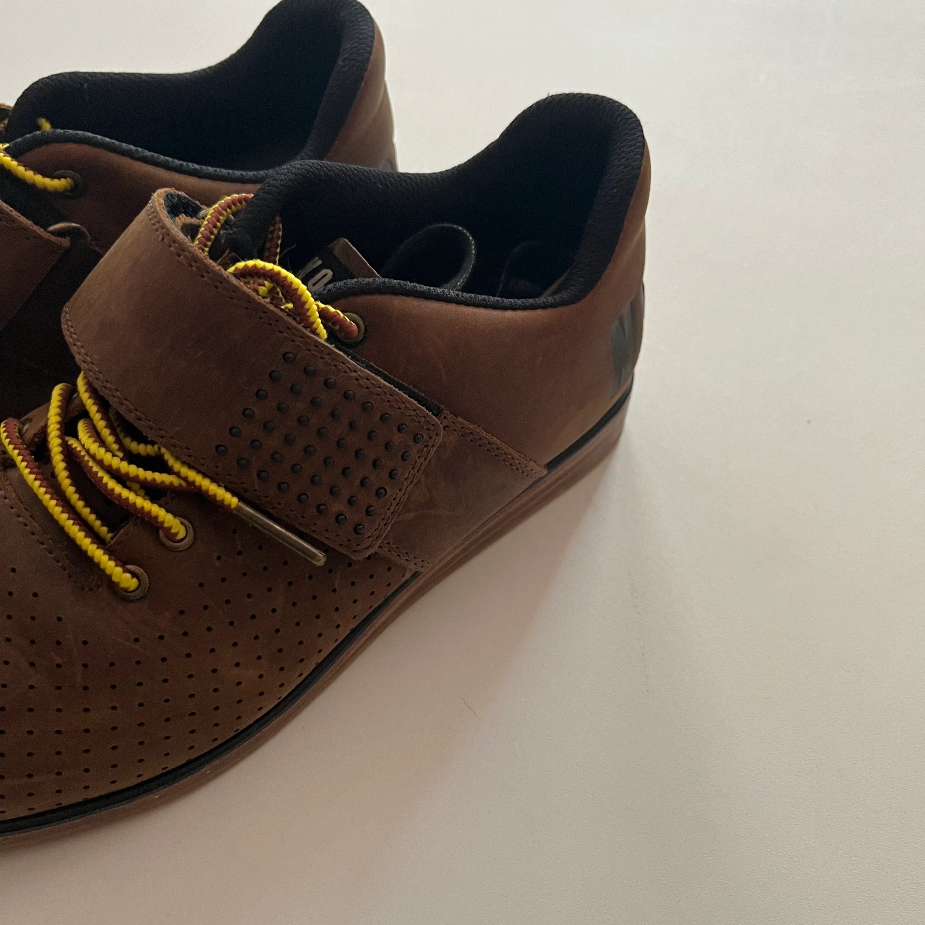 Shoes Athletic By No Bull In Brown, Size: 6.5 - Image 3