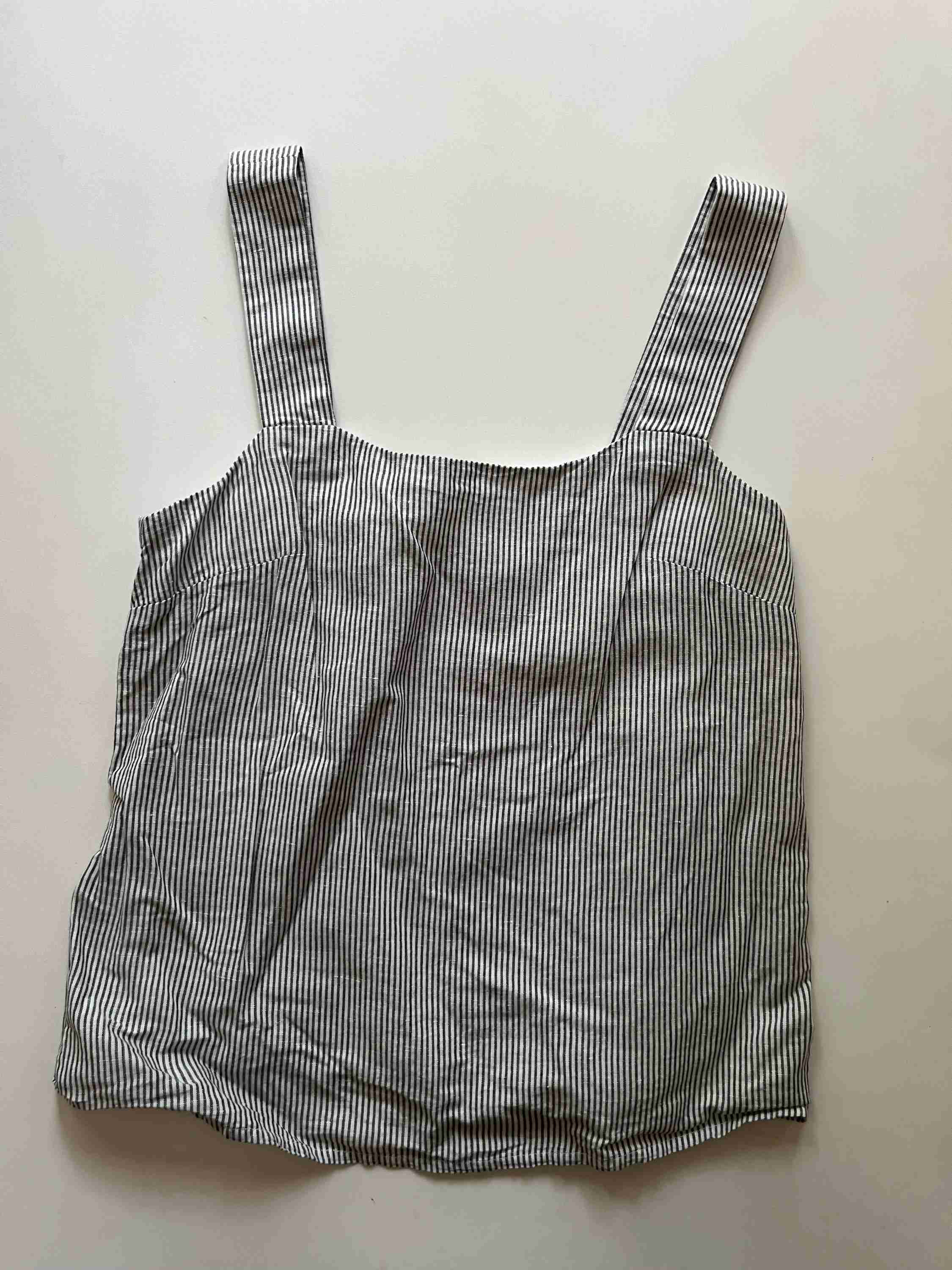 Top Sleeveless By J Crew In Striped, Size: Xs - Image 1