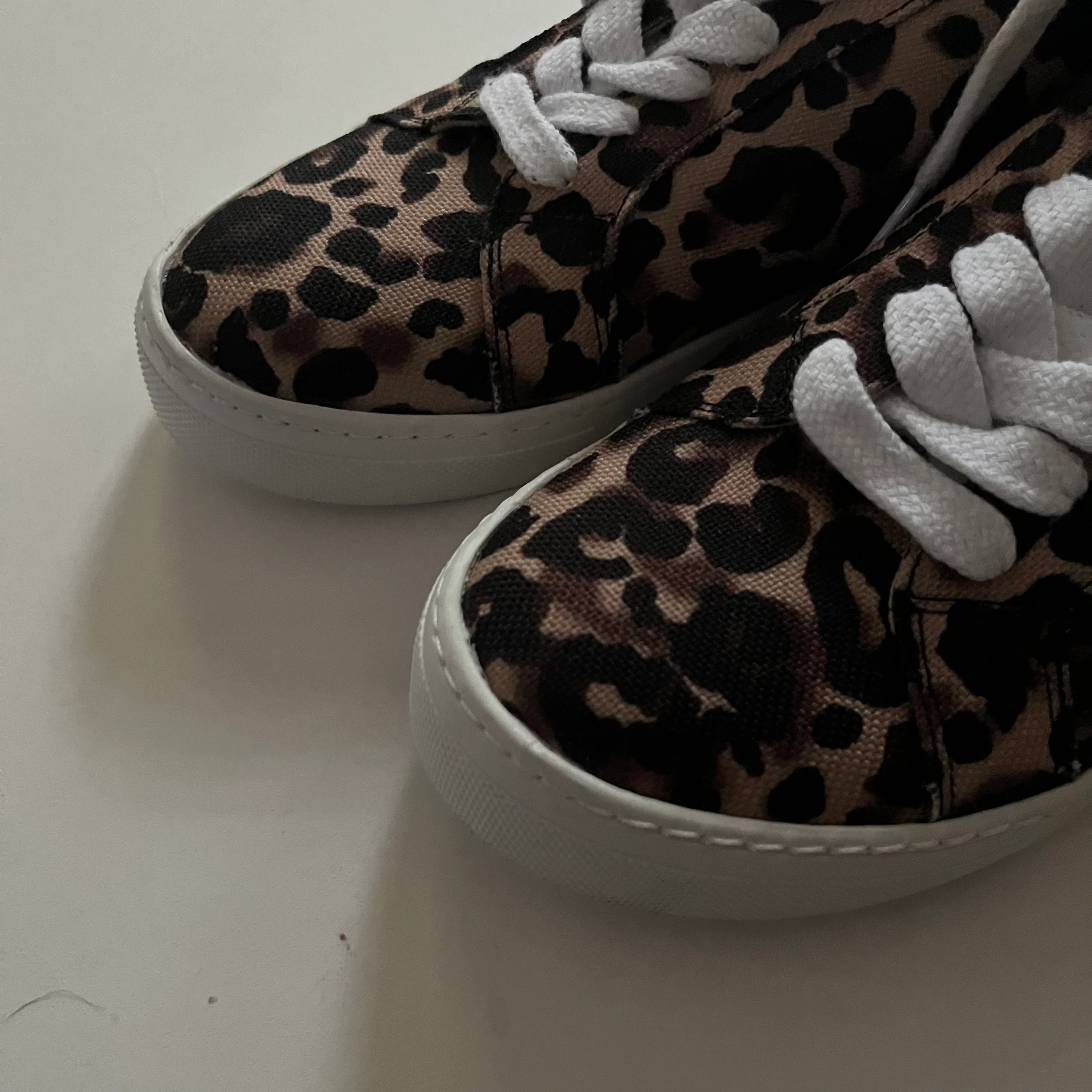 Shoes Athletic By Steve Madden In Animal Print, Size: 7.5 - Image 3