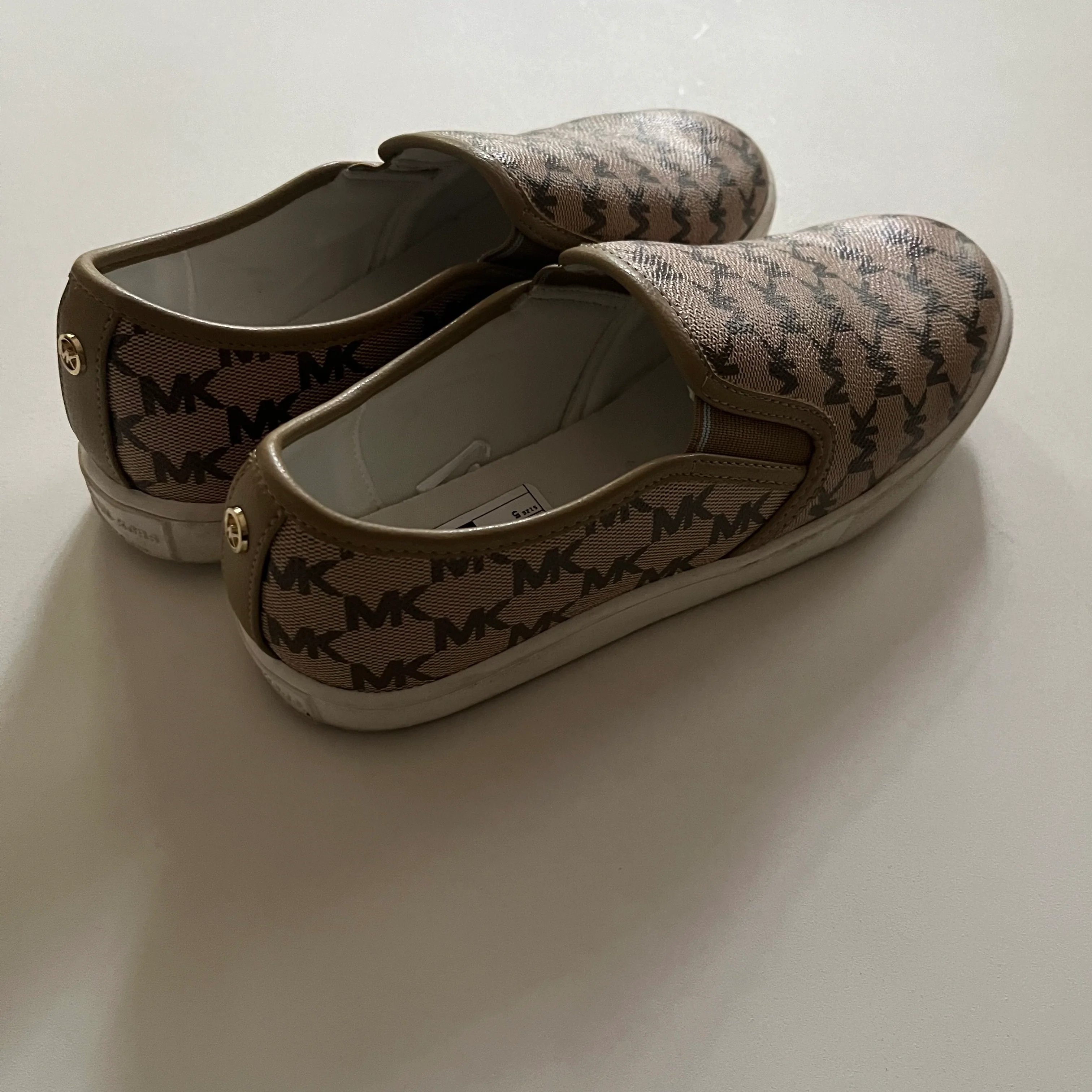 Shoes Flats Loafer Oxford By Michael Kors In Tan, Size: 5 - Image 2