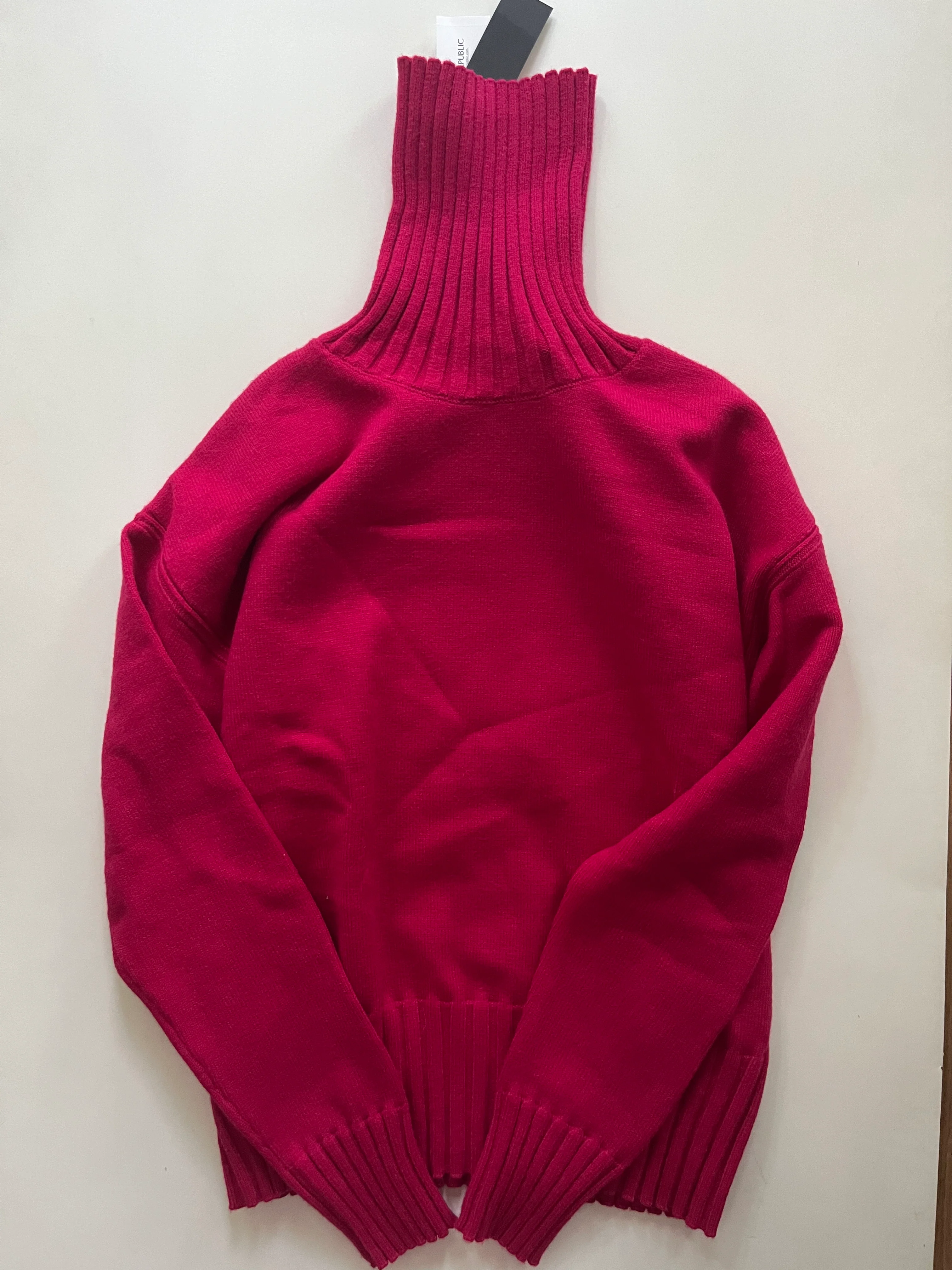 Sweater By Banana Republic O In Fuschia, Size: S - Image 2