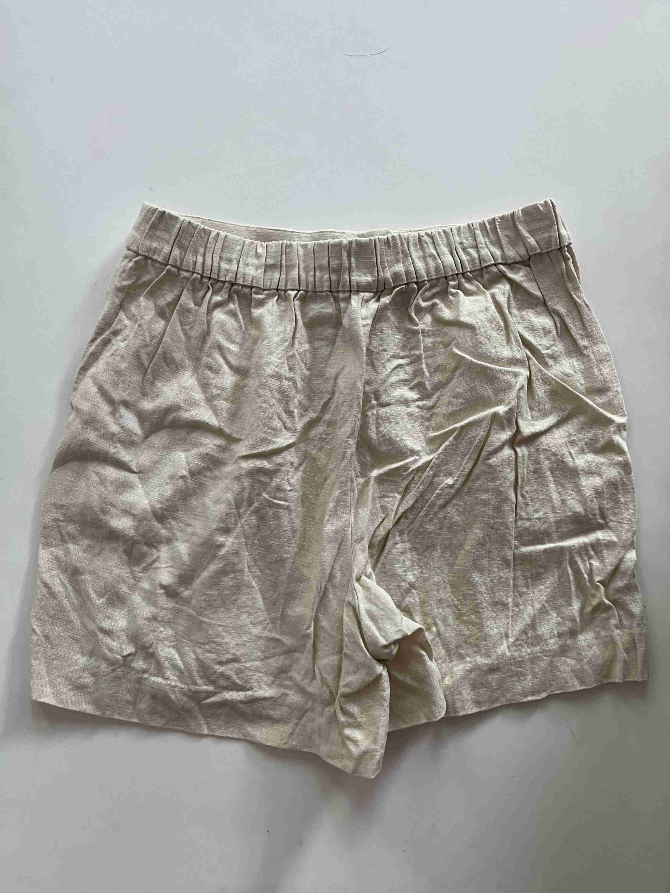 Shorts By J Crew In Linen, Size: 4 - Image 2