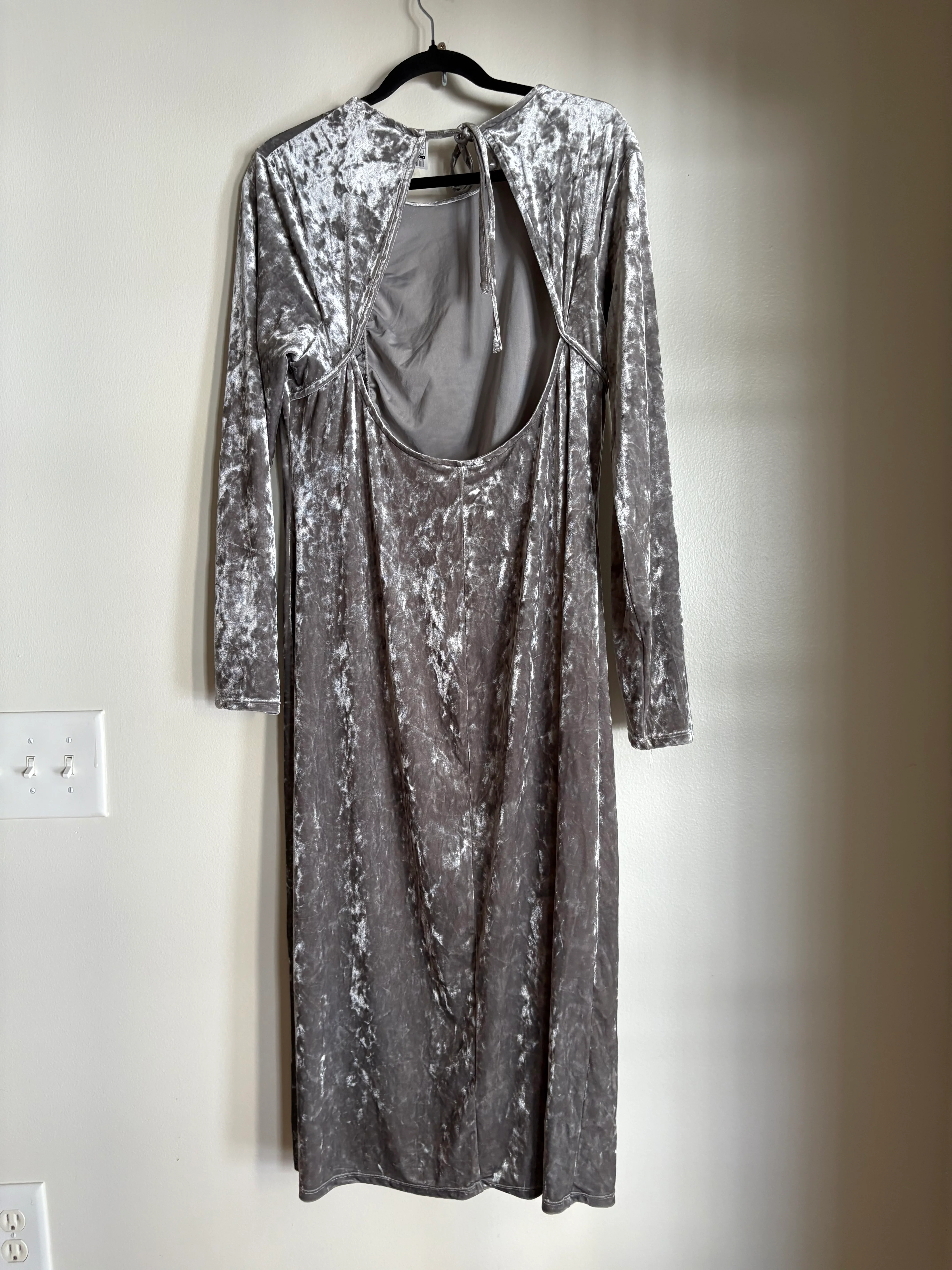 Dress Party Midi By Cmc In Silver, Size: 1x - Image 2
