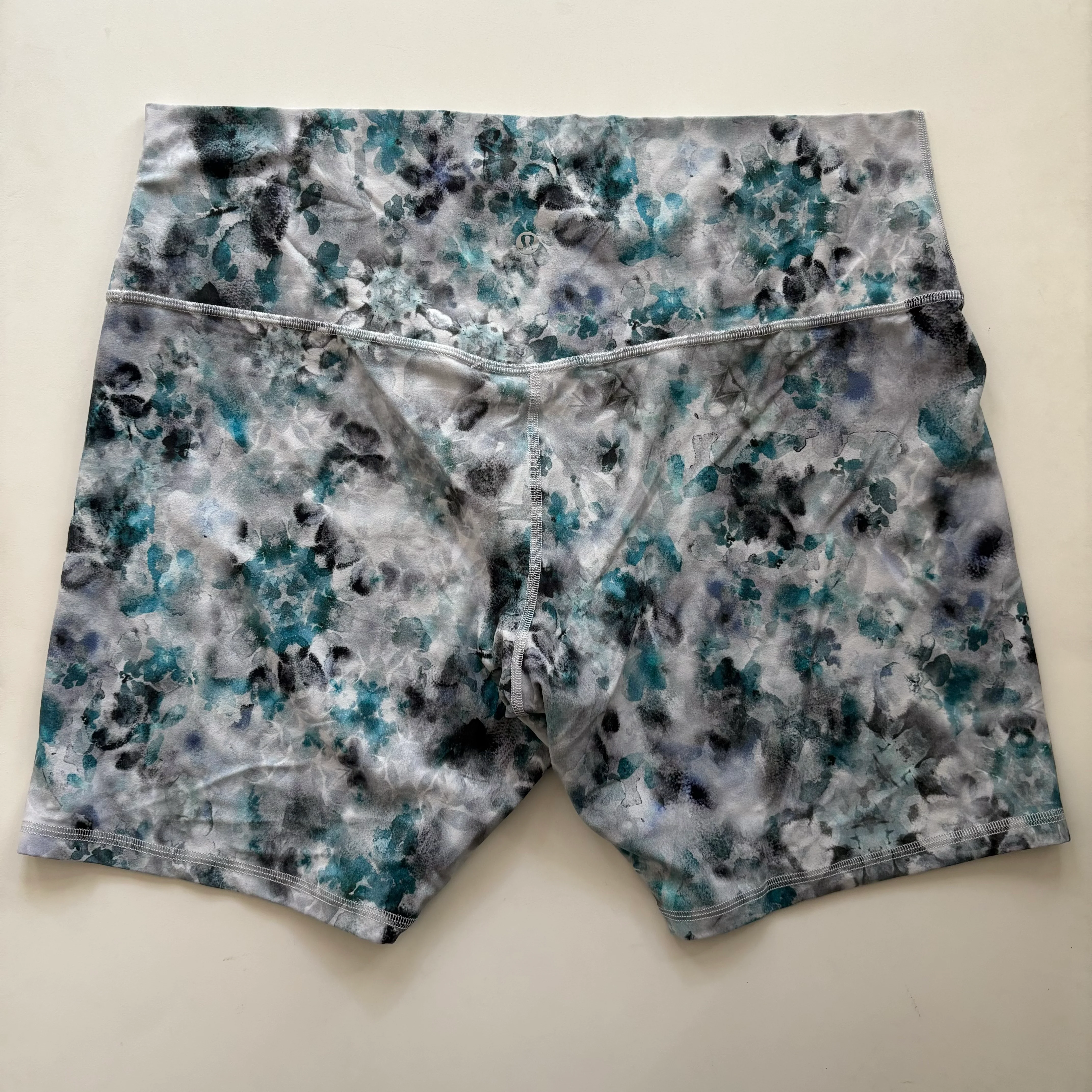 Athletic Shorts By Lululemon In Multi-colored, Size: 1x - Image 2
