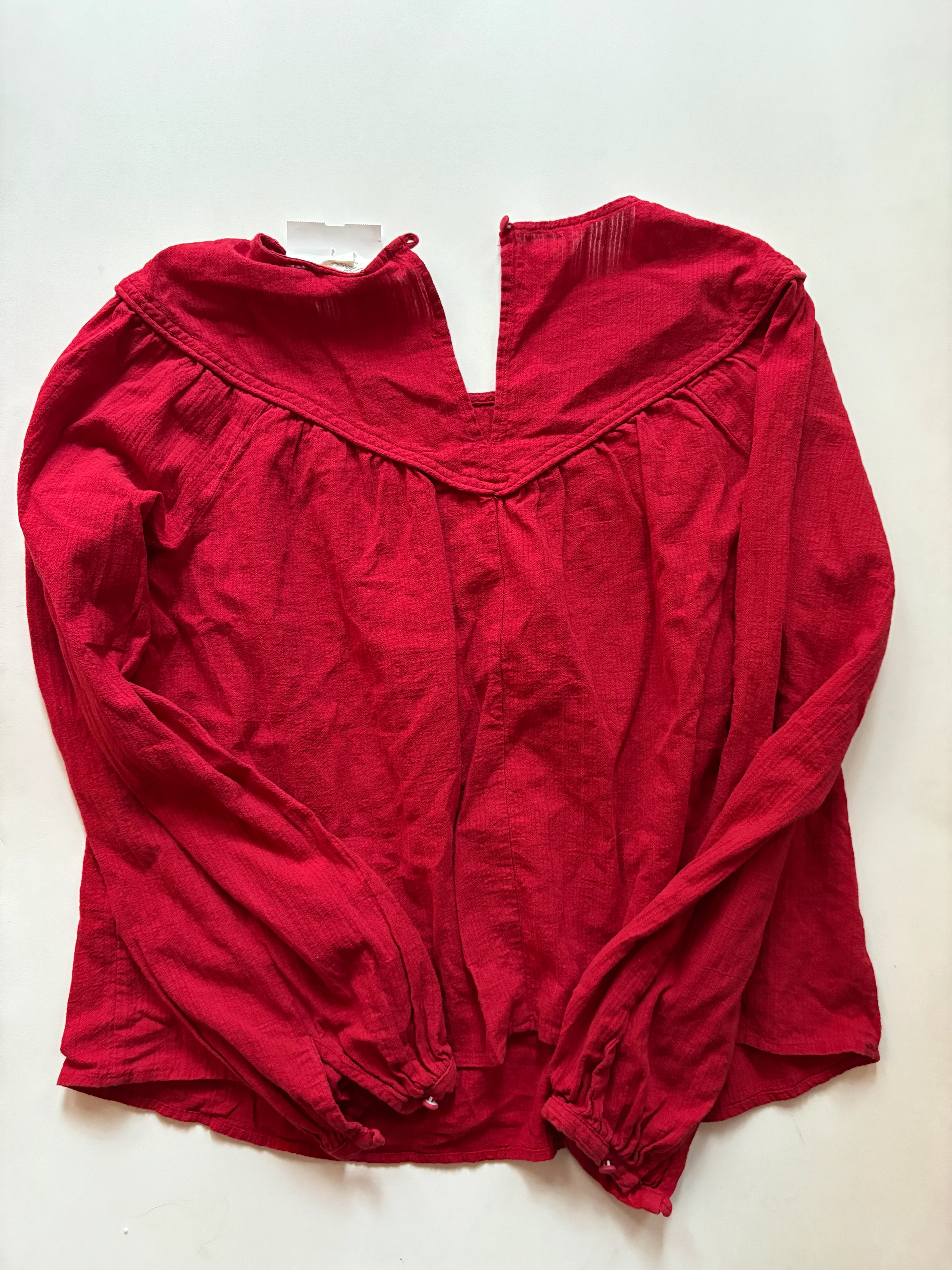 Top Long Sleeve By Universal Thread In Red, Size: M - Image 2