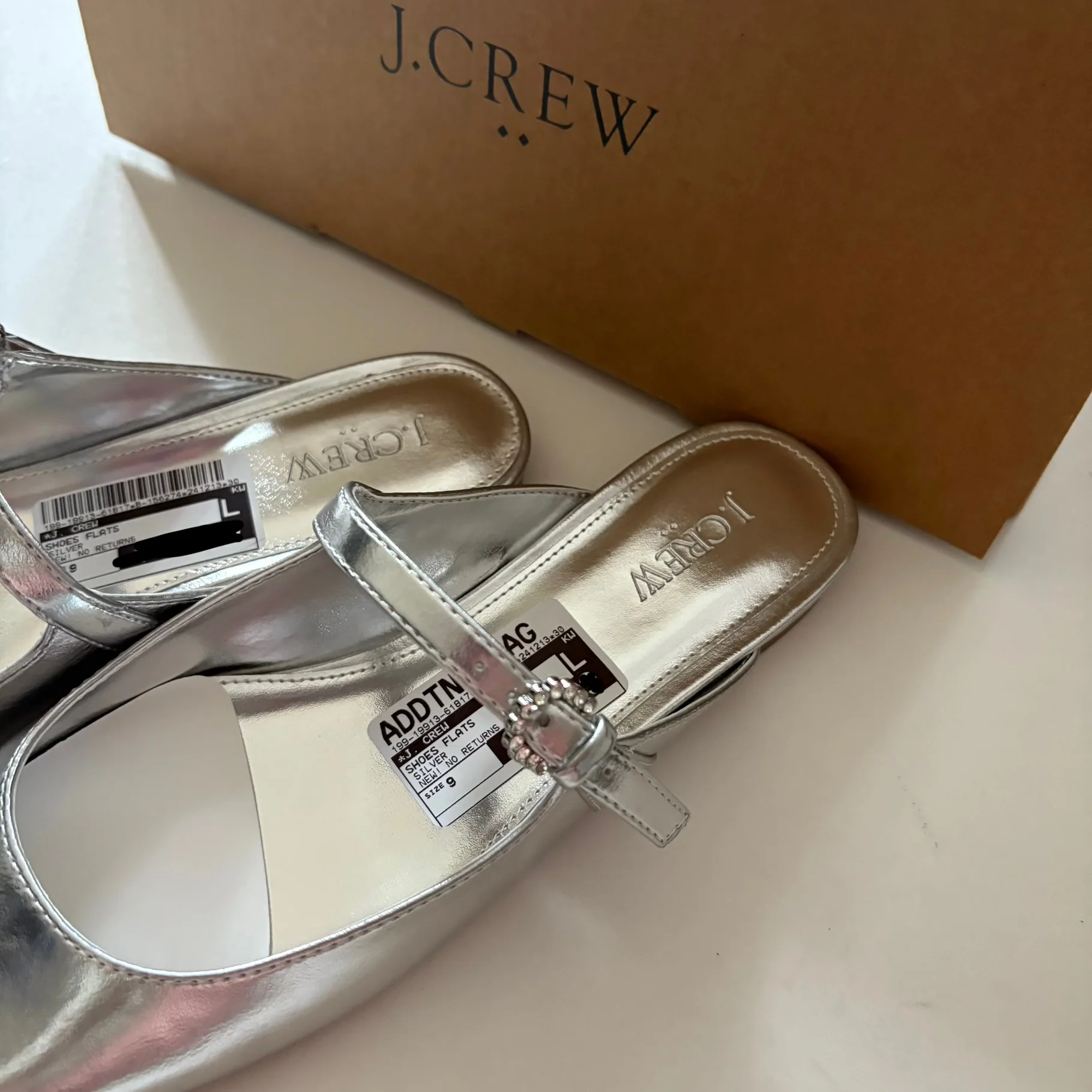 Shoes Flats By J. Crew In Silver, Size: 9 - Image 3