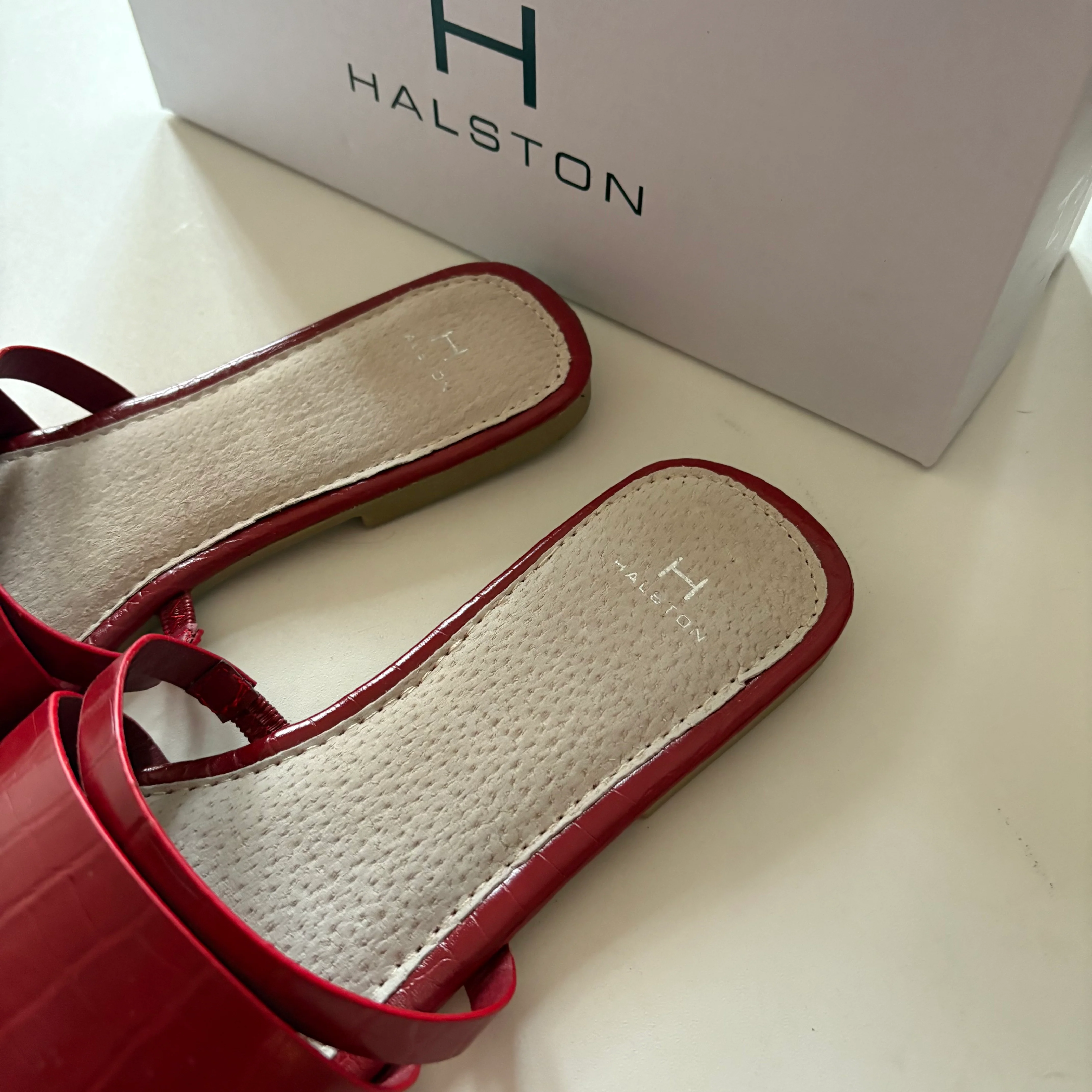 Sandals Flats By Halston In Red, Size: 10 - Image 3