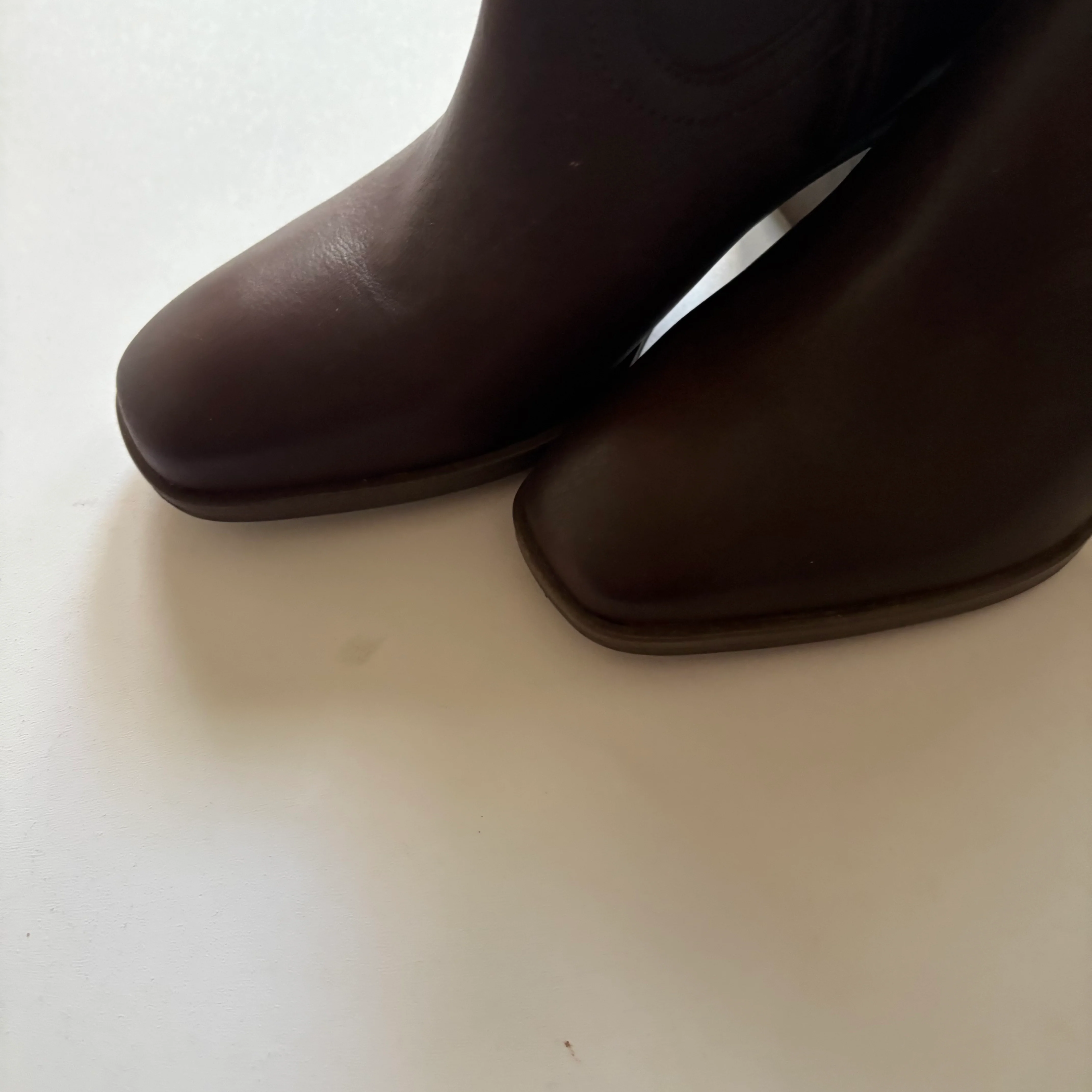 Boots Ankle Heels By Zodiac In Brown, Size: 8.5 - Image 2