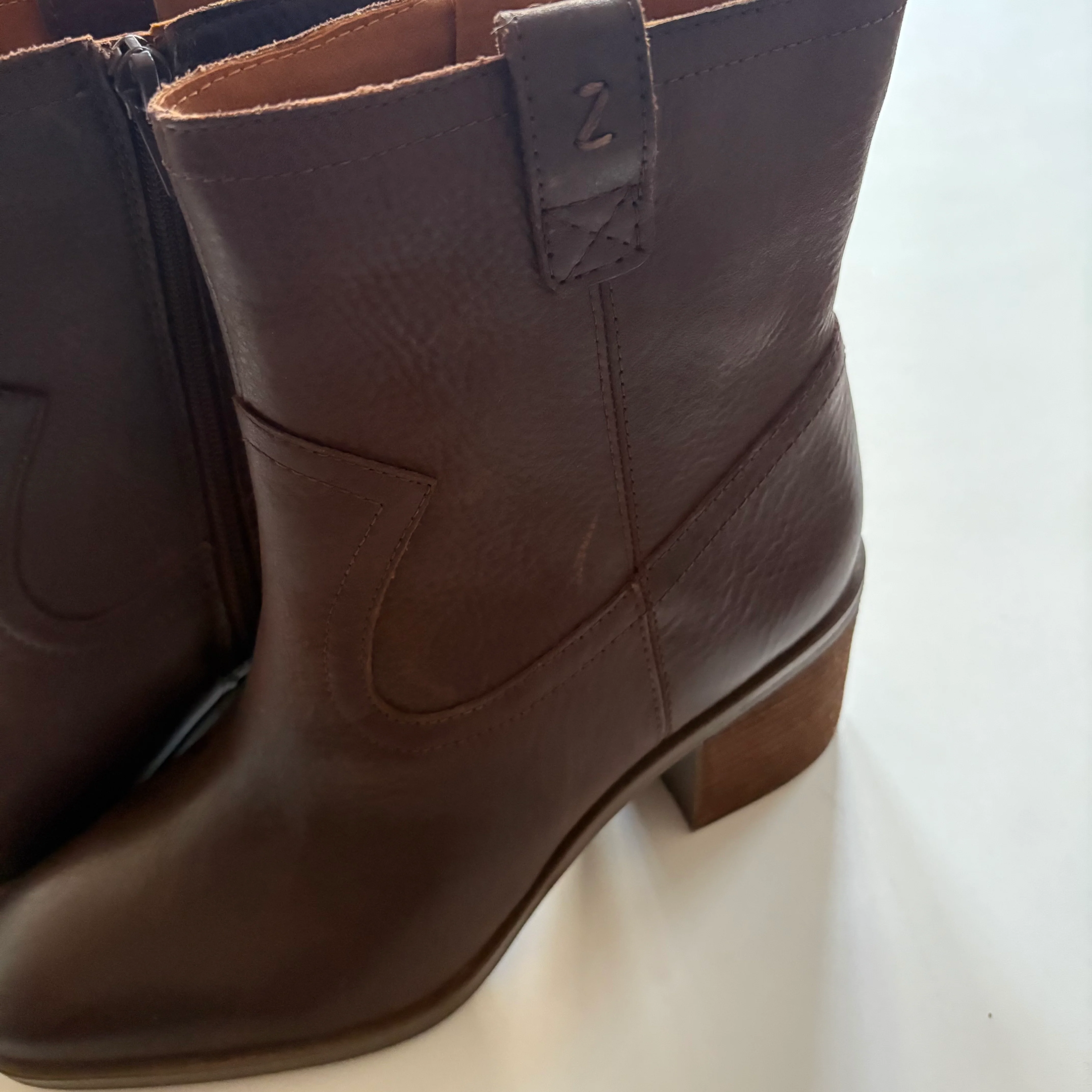 Boots Ankle Heels By Zodiac In Brown, Size: 8.5 - Image 3
