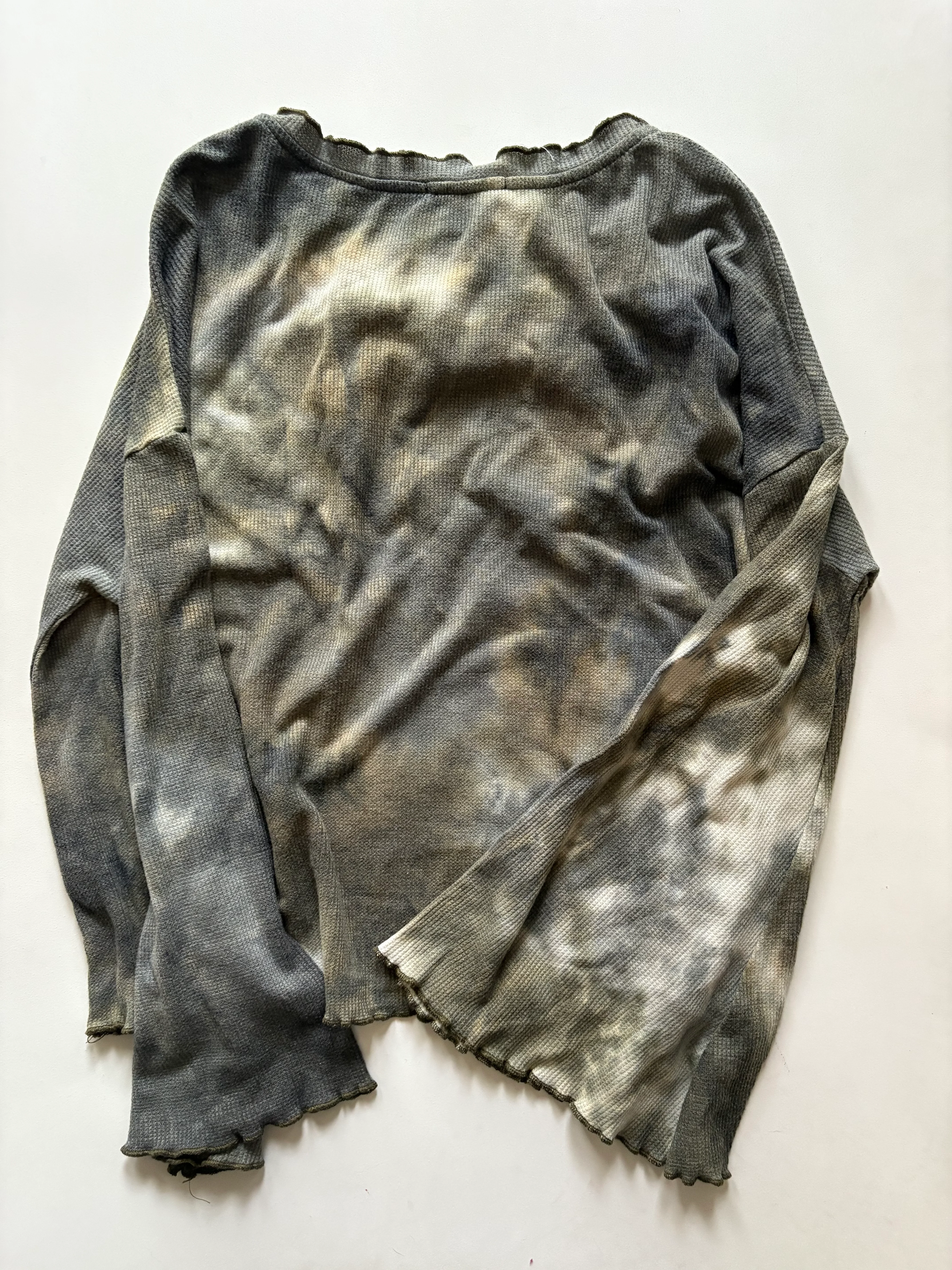 Top Long Sleeve By Entro In Green, Size: S - Image 2
