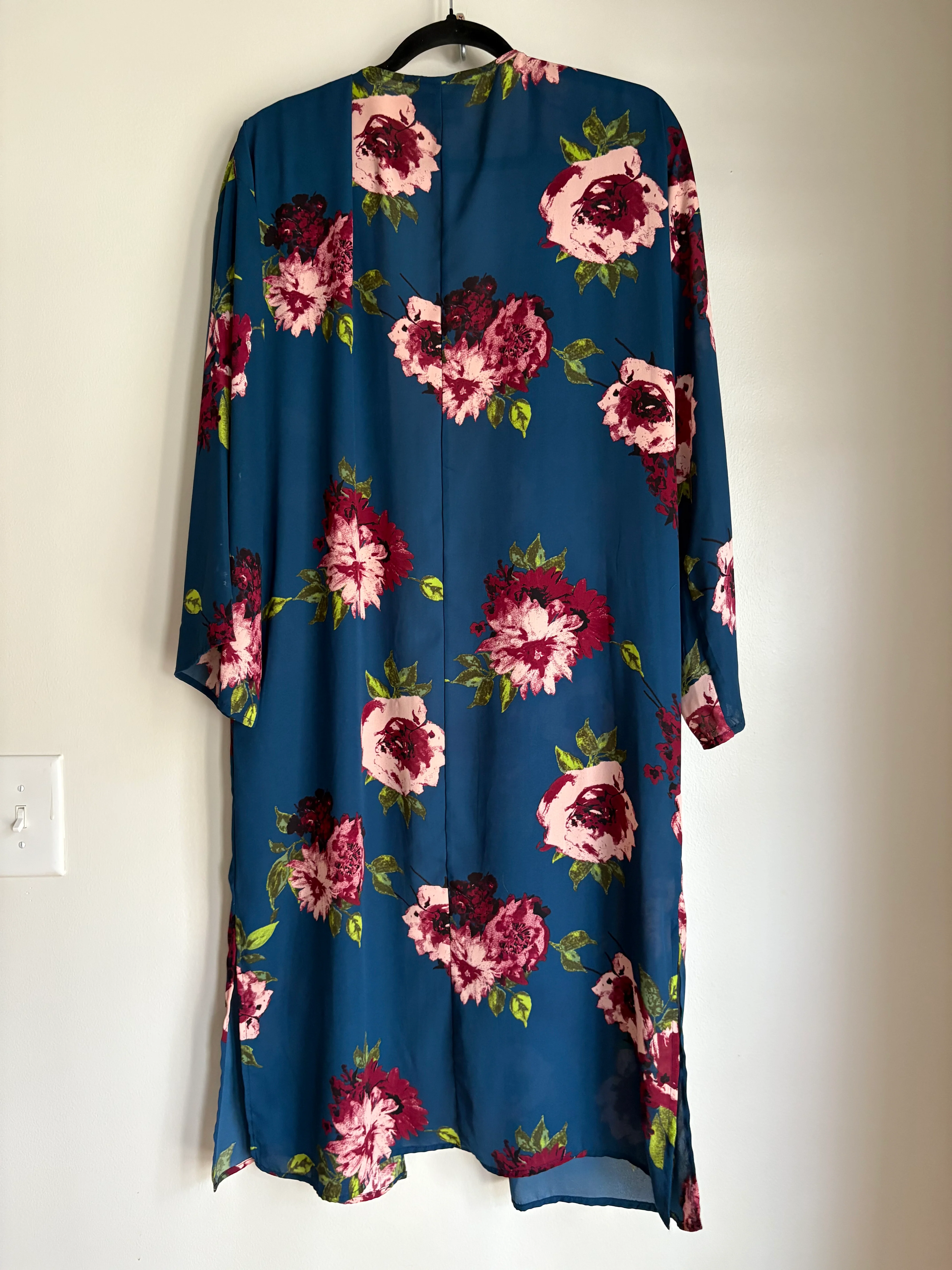 Kimono By Altard State In Floral Print, Size: S - Image 2