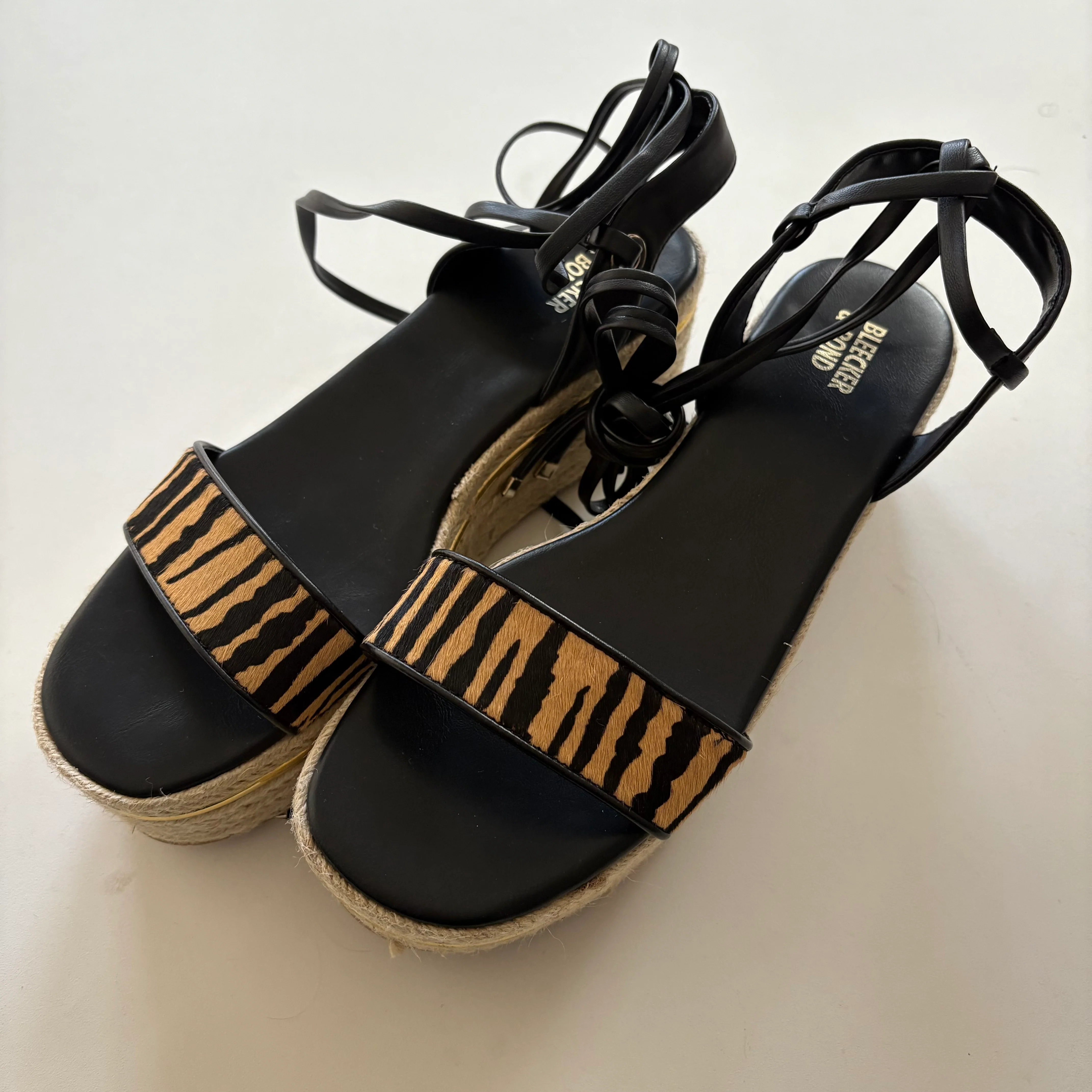 Shoes Heels Block By Bleecker & Bond  Size: 10
