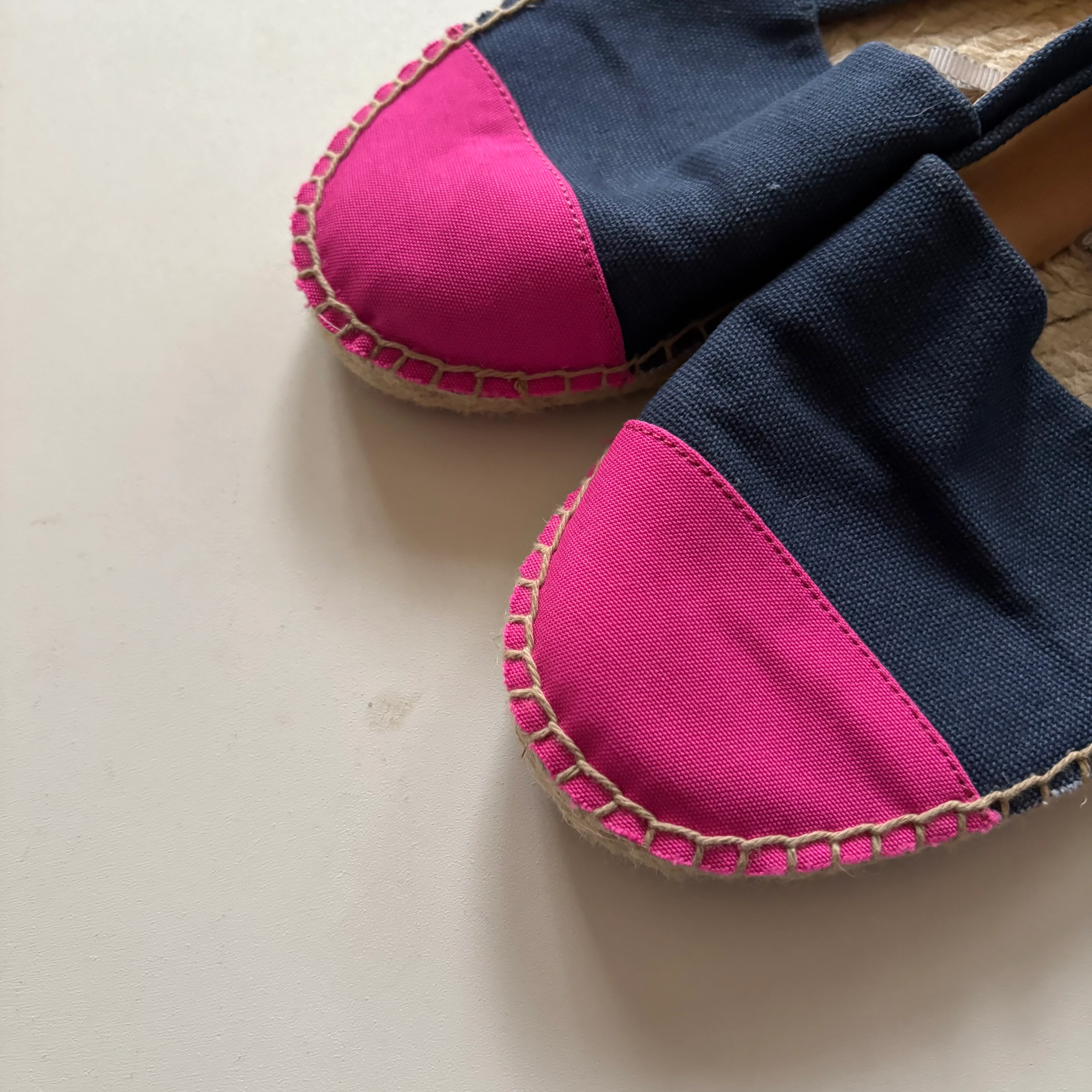 Shoes Flats By J. Crew In Blue & Pink, Size: 7 - Image 2