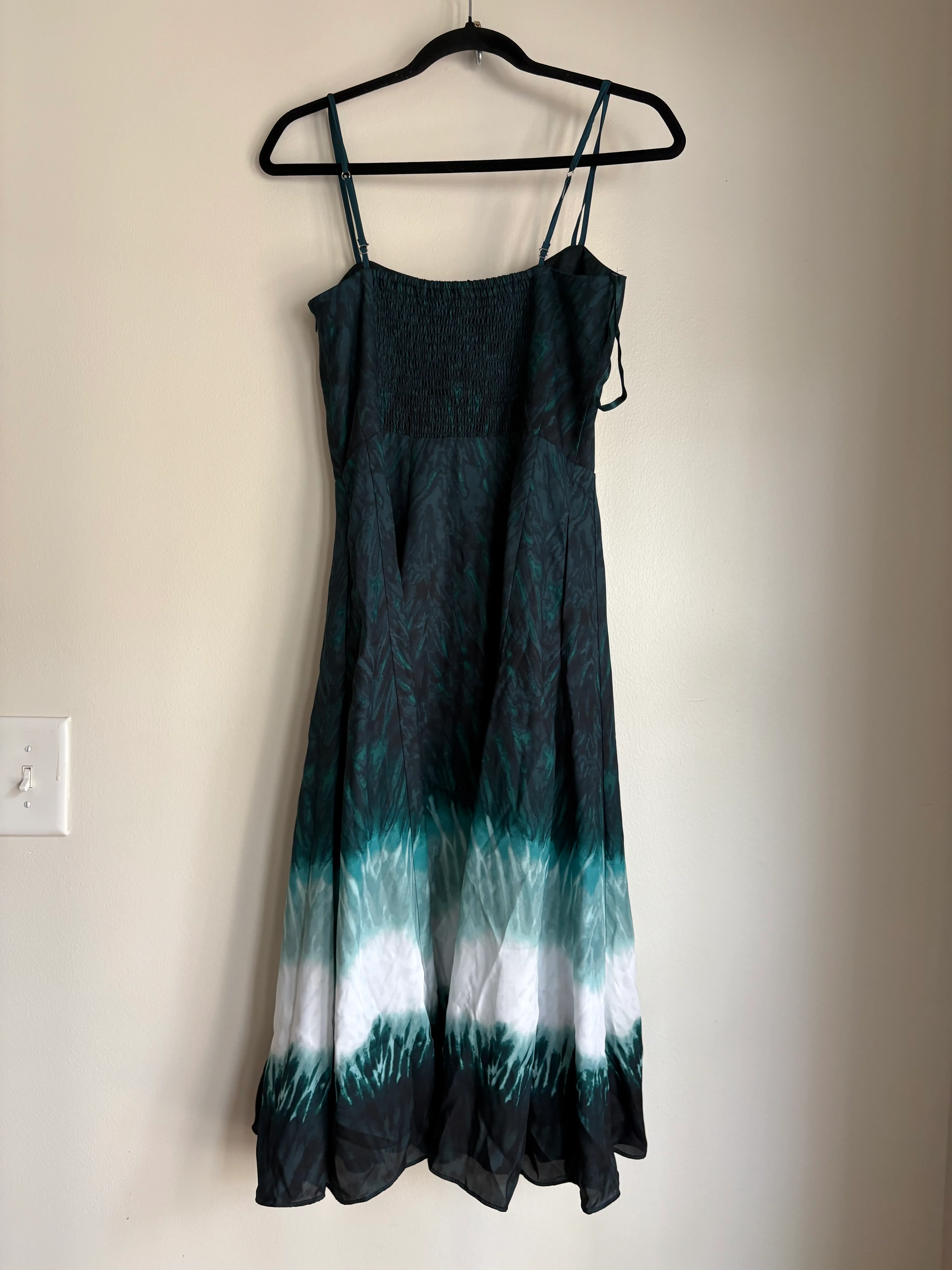 Dress Party Long By White House Black Market In Green, Size: S - Image 2