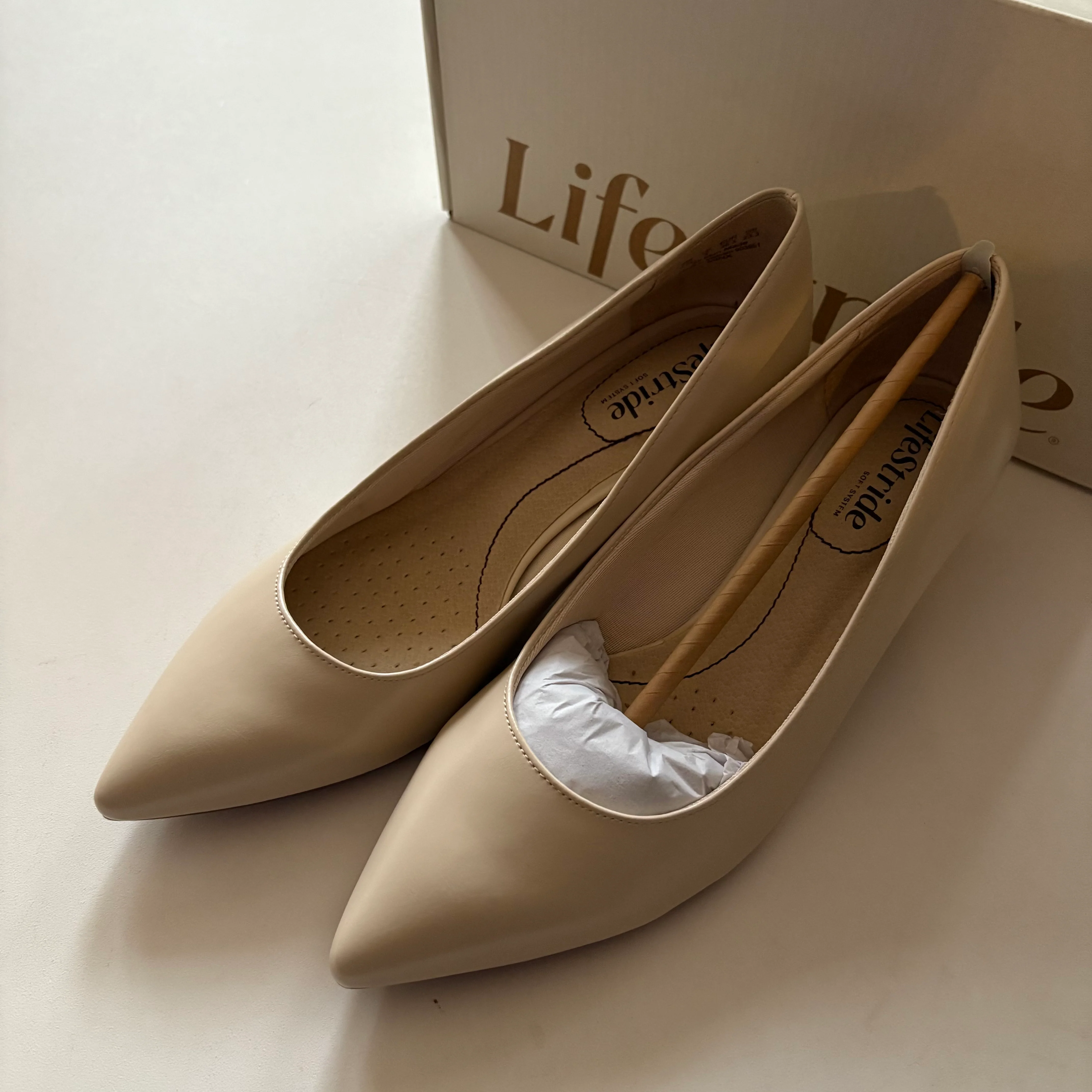 Shoes Heels Block By Life Stride In Cream, Size: 6.5