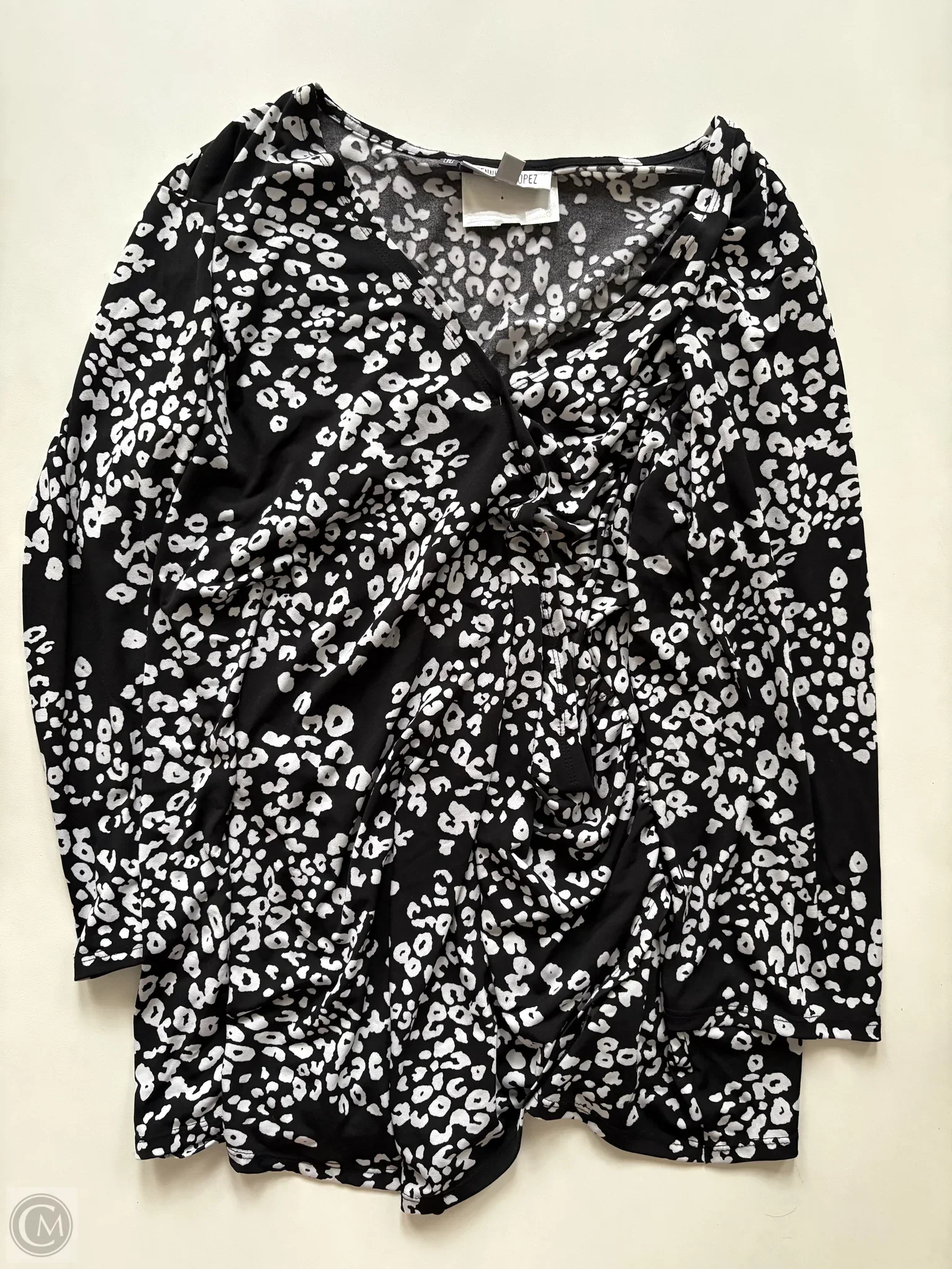 Top Long Sleeve By Jennifer Lopez In Animal Print, Size: 2x - Image 1