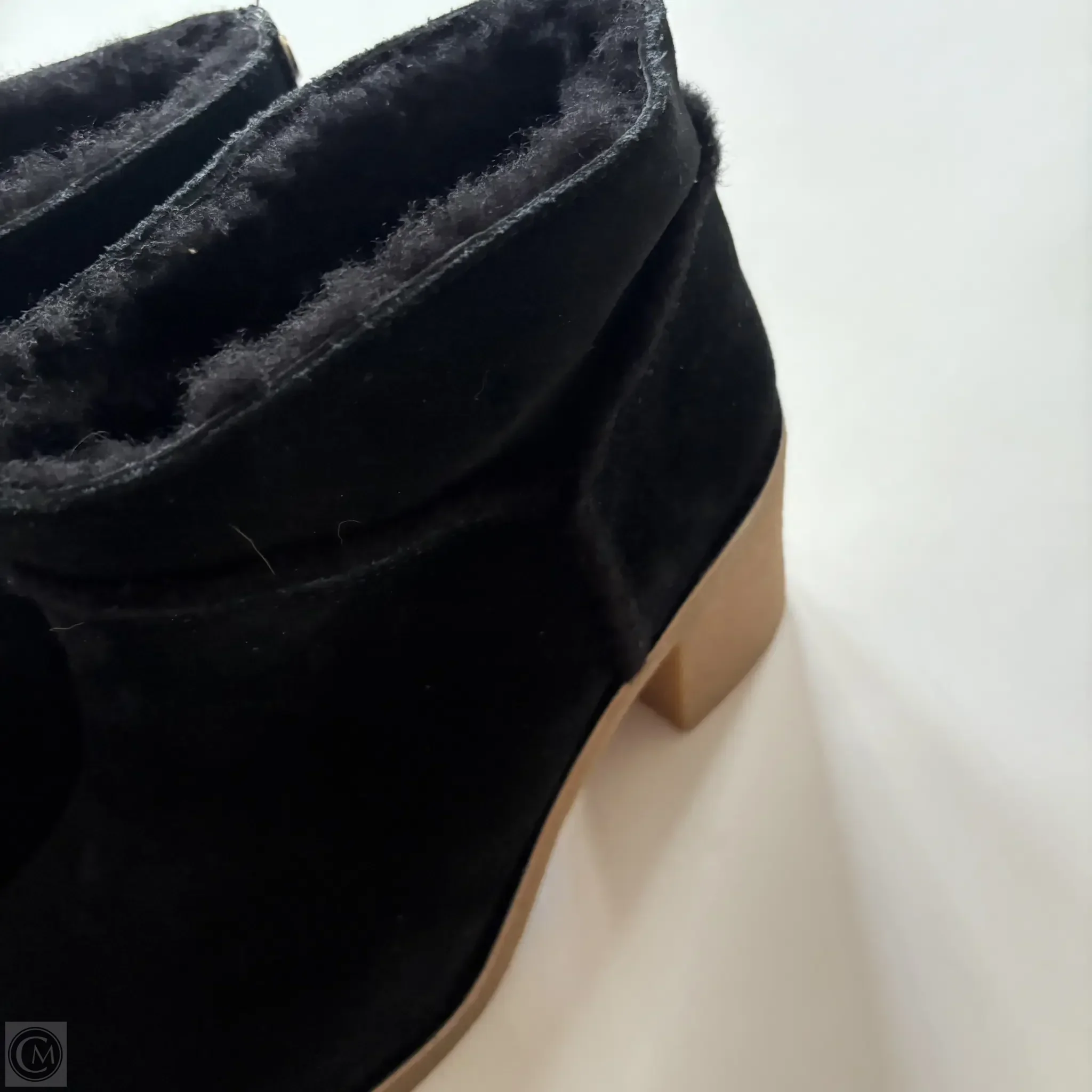 Boots Designer By Ugg In Black, Size: 9.5 - Image 3