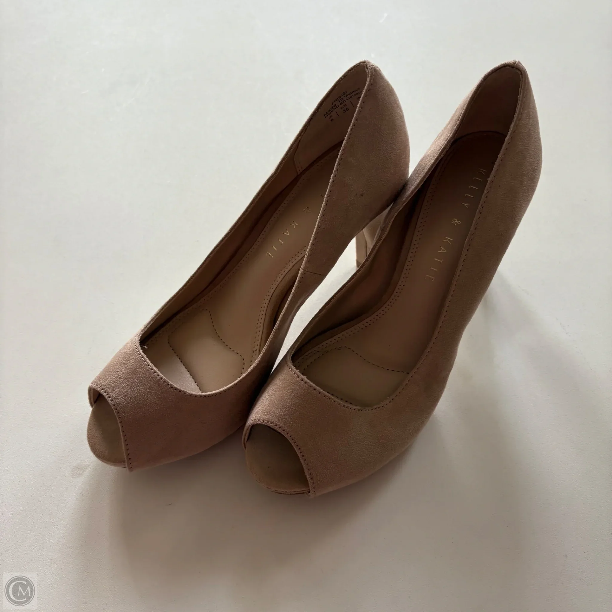 Shoes Heels Block By Kelly And Katie In Beige, Size: 6