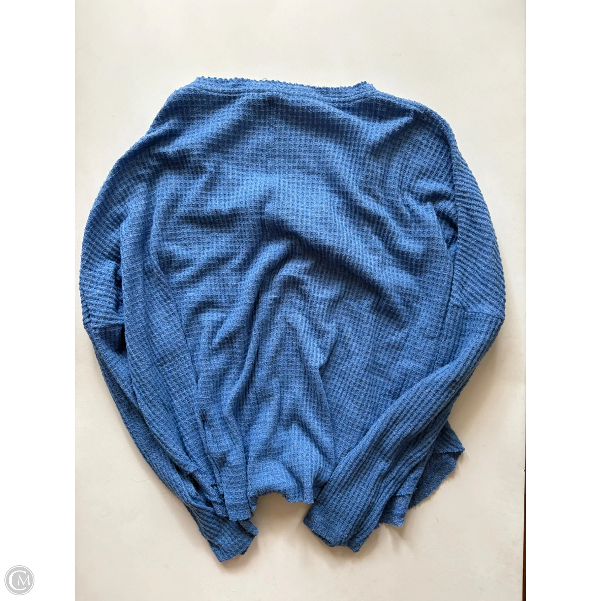 Top Long Sleeve By Urban Outfitters In Blue, Size: M - Image 2