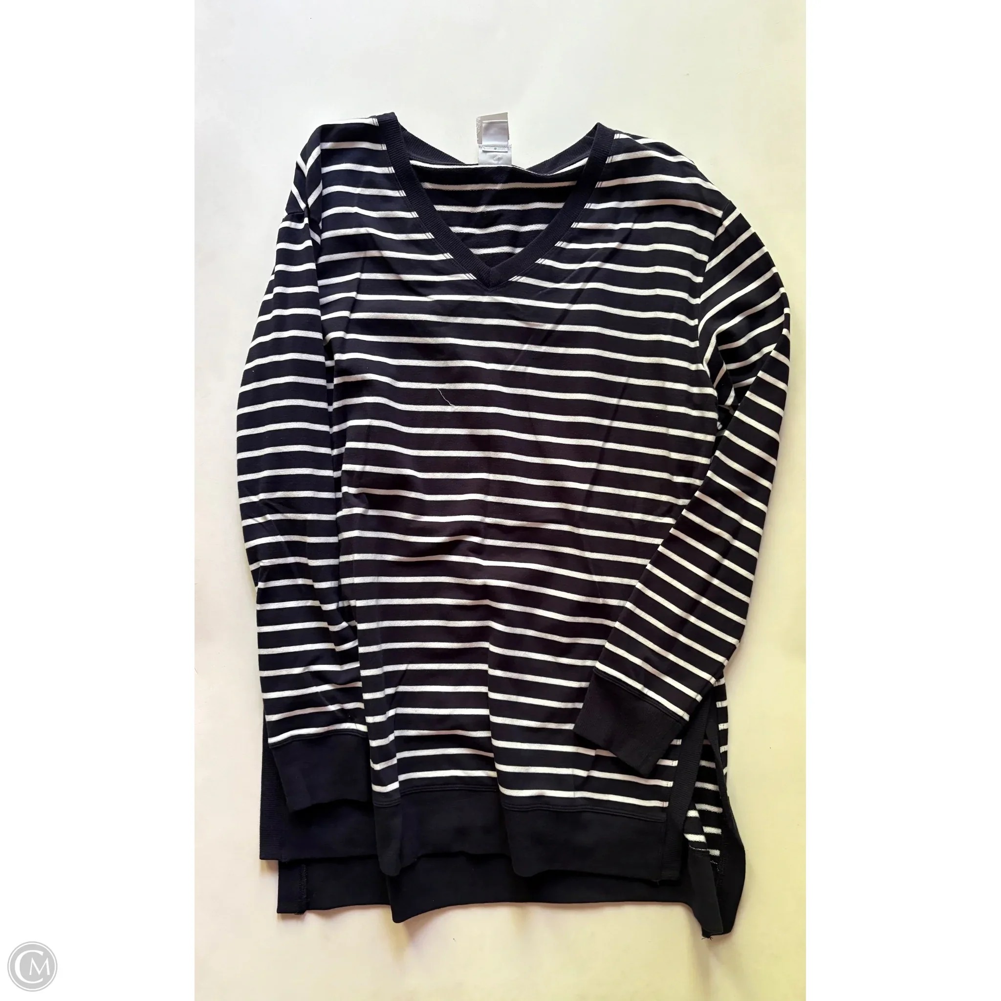 Top Long Sleeve By Chicos In Striped Pattern, Size: M - Image 1