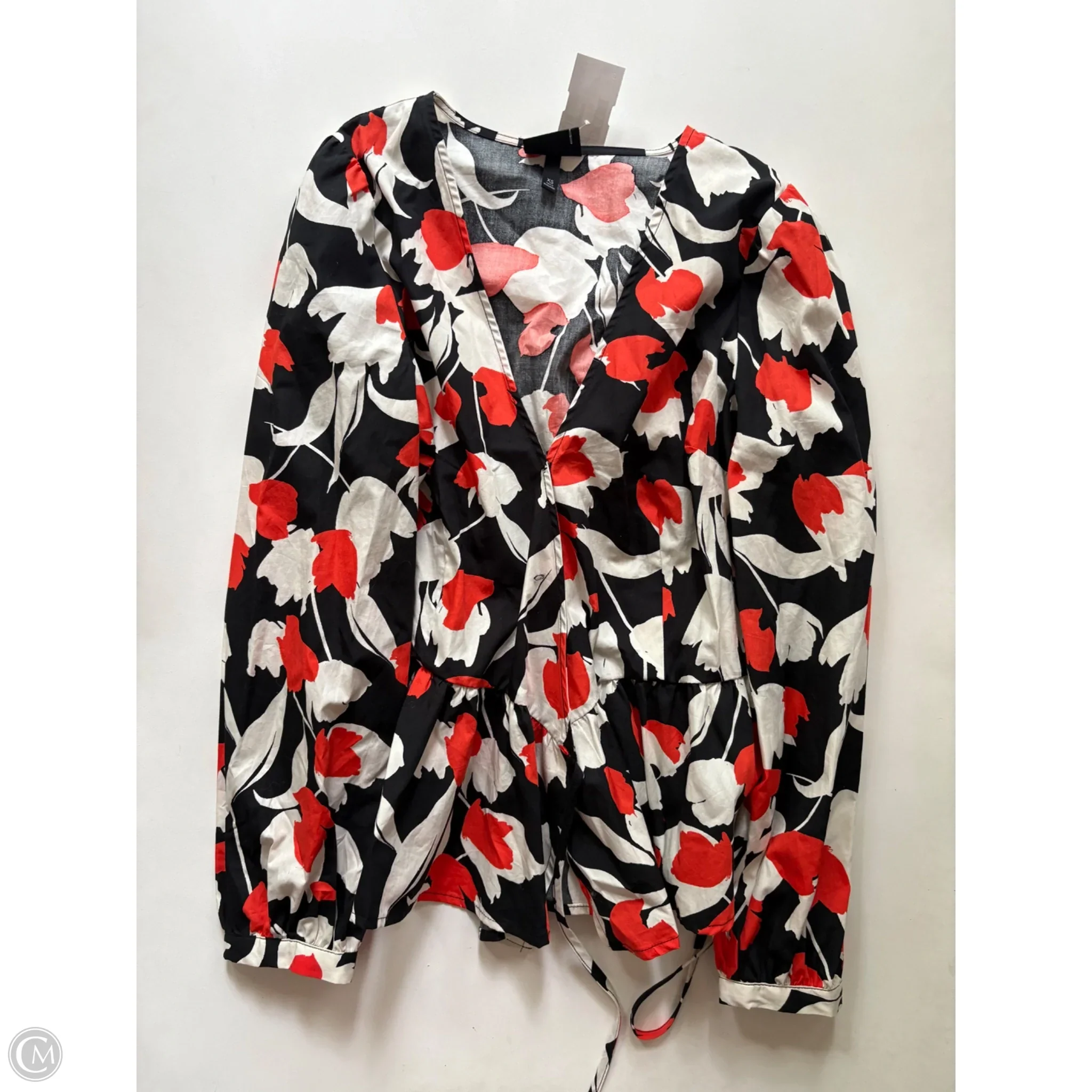 Top Long Sleeve By Who What Wear In Floral Print, Size: Xs - Image 1