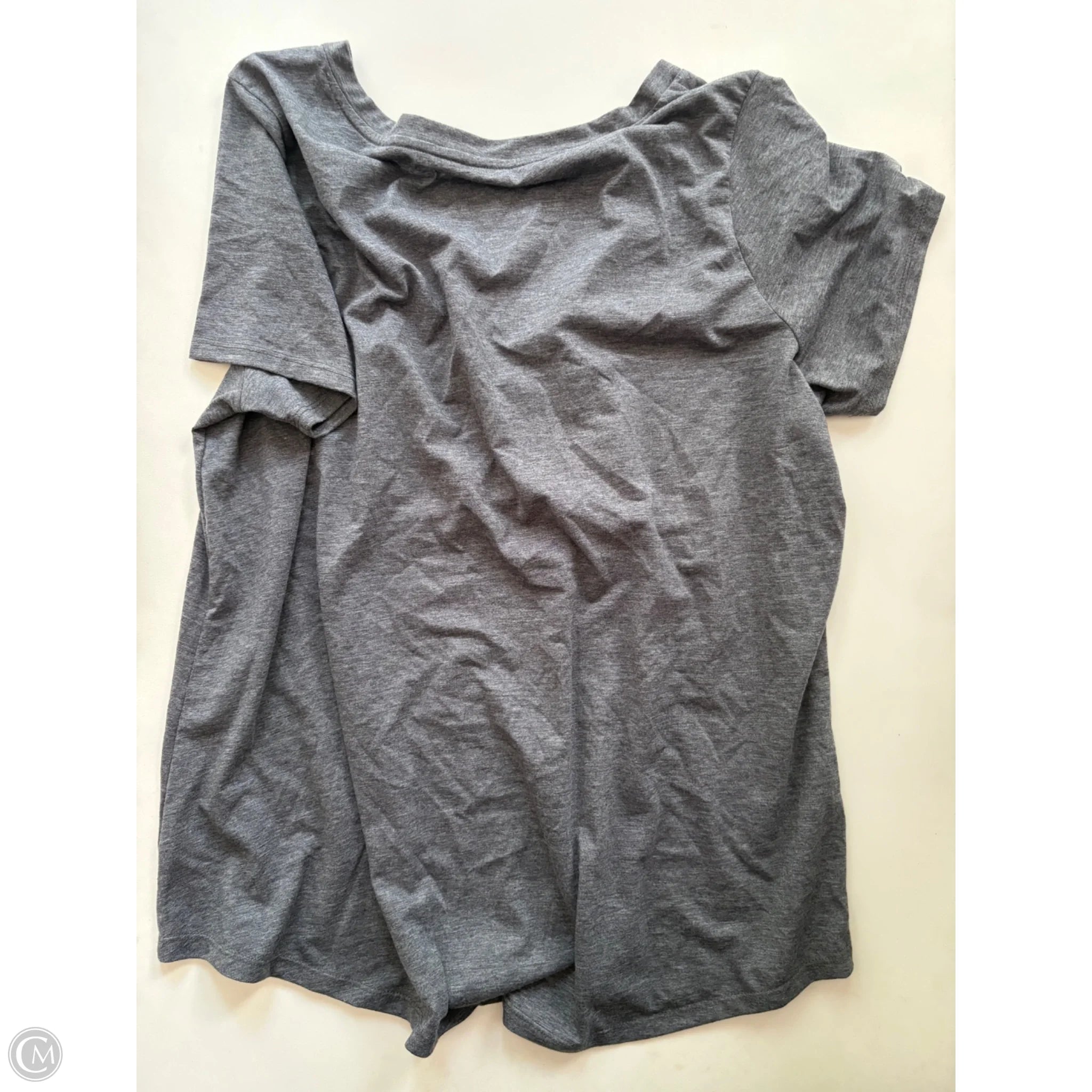 Top Short Sleeve By Torrid In Grey, Size: 2x - Image 2