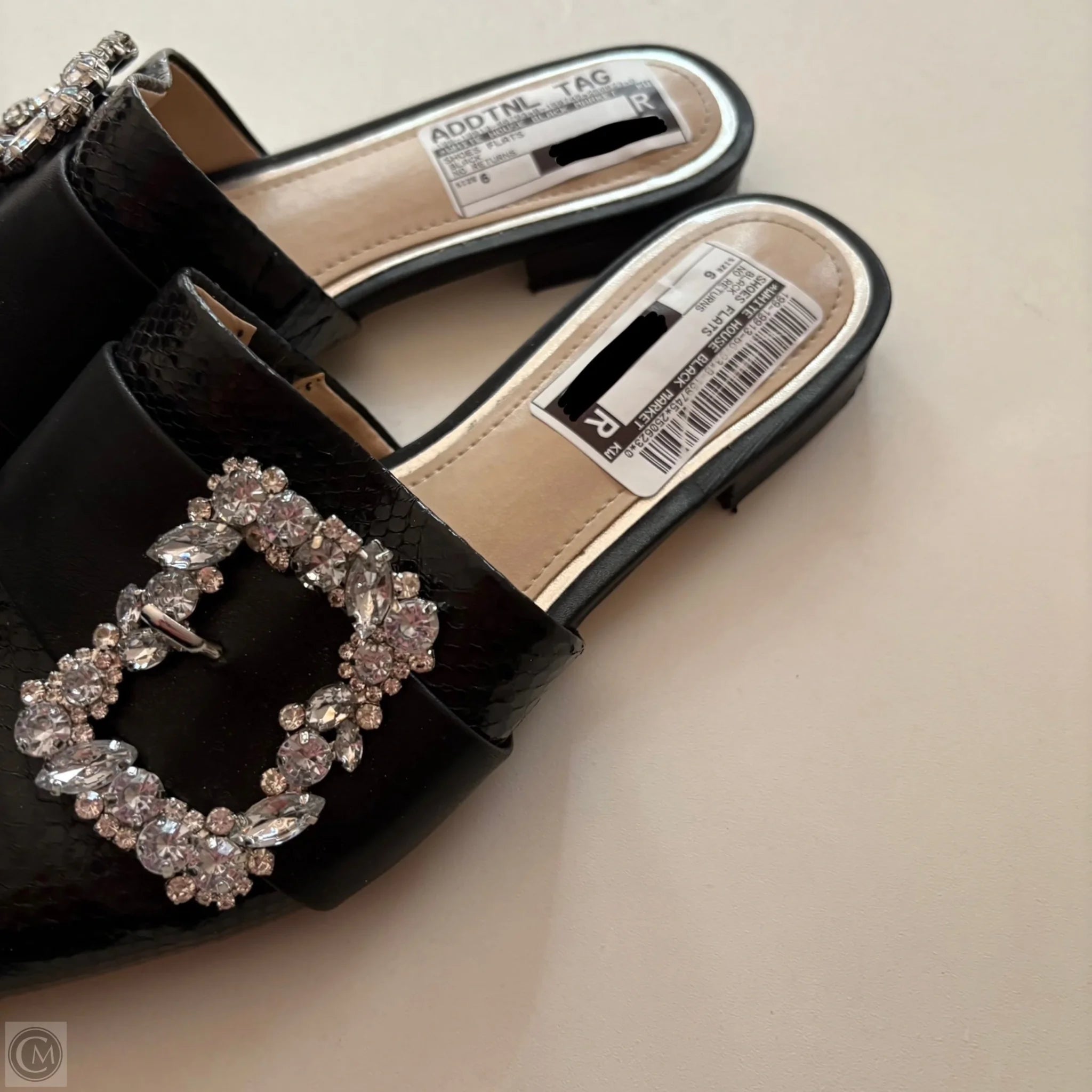 Shoes Flats By White House Black Market In Black, Size: 6 - Image 3