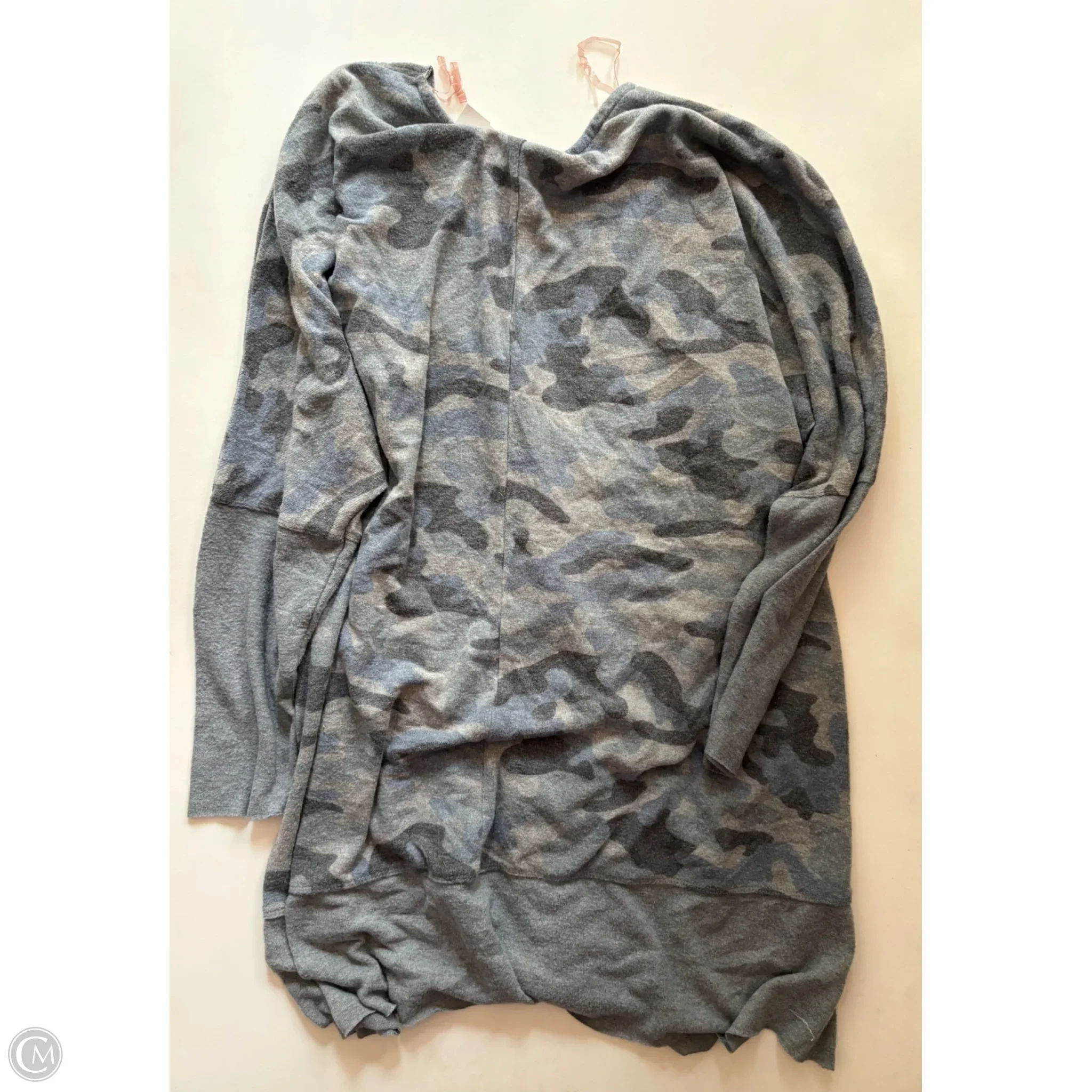 Top Long Sleeve By Chance or Fate In Camouflage Print, Size: 2x - Image 2