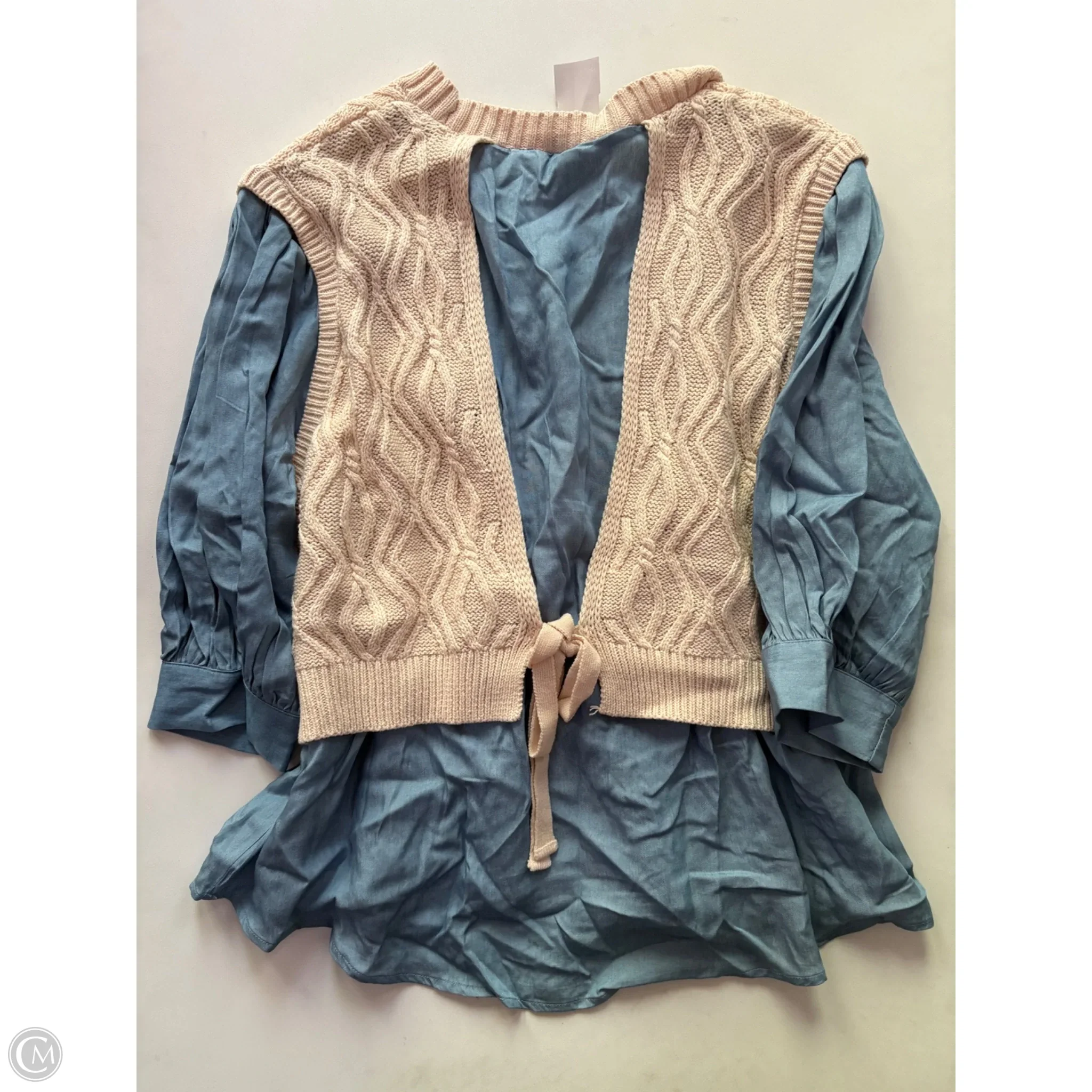 Top Long Sleeve By Entro In Cream, Size: M - Image 2