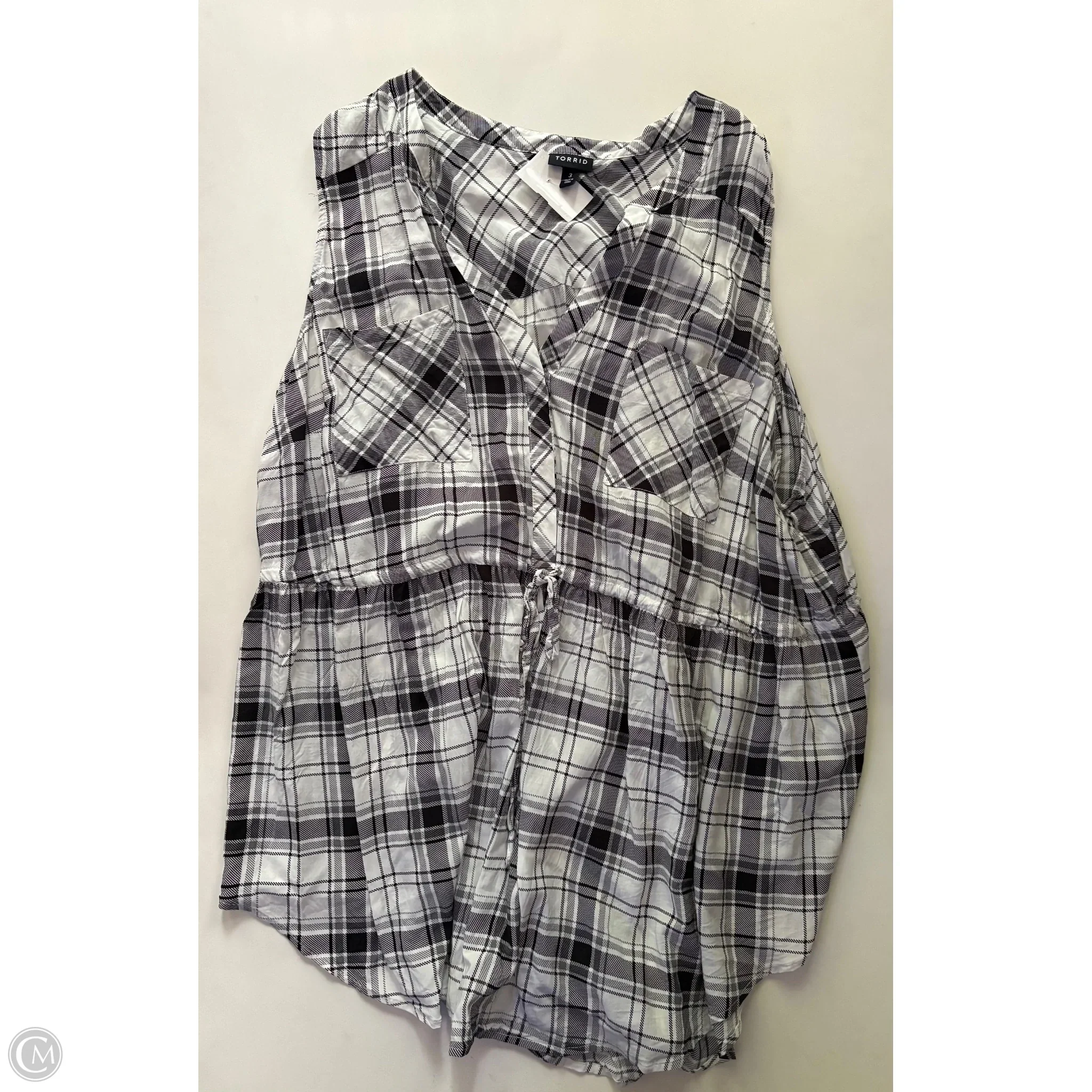 Blouse Sleeveless By Torrid In Plaid Pattern, Size: 2x - Image 1