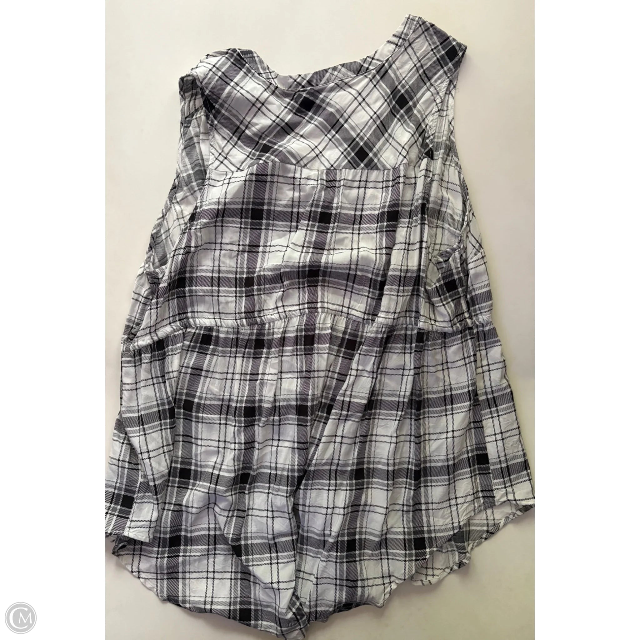 Blouse Sleeveless By Torrid In Plaid Pattern, Size: 2x - Image 2