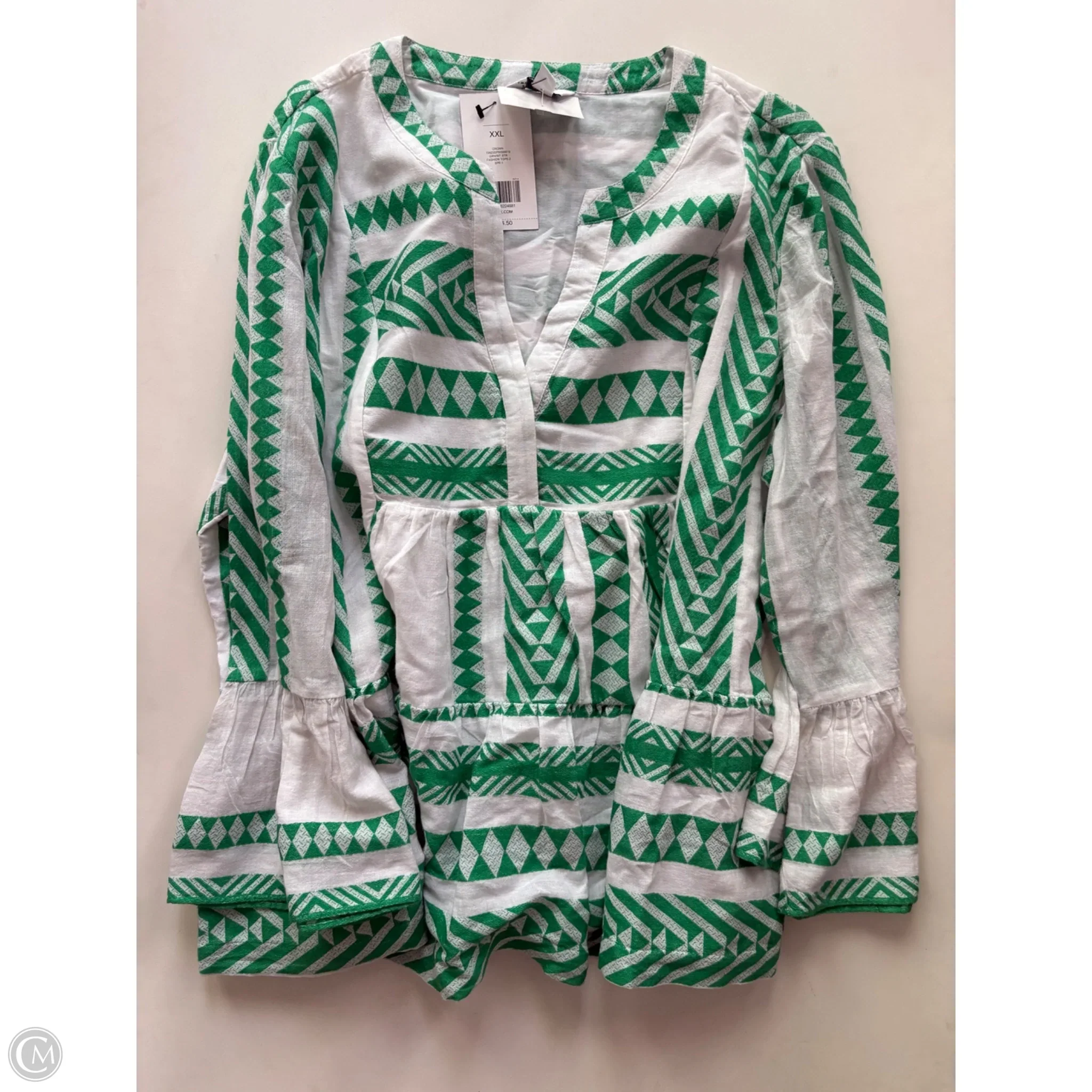 Top Long Sleeve By Crown And Ivy In Green, Size: 2x - Image 1