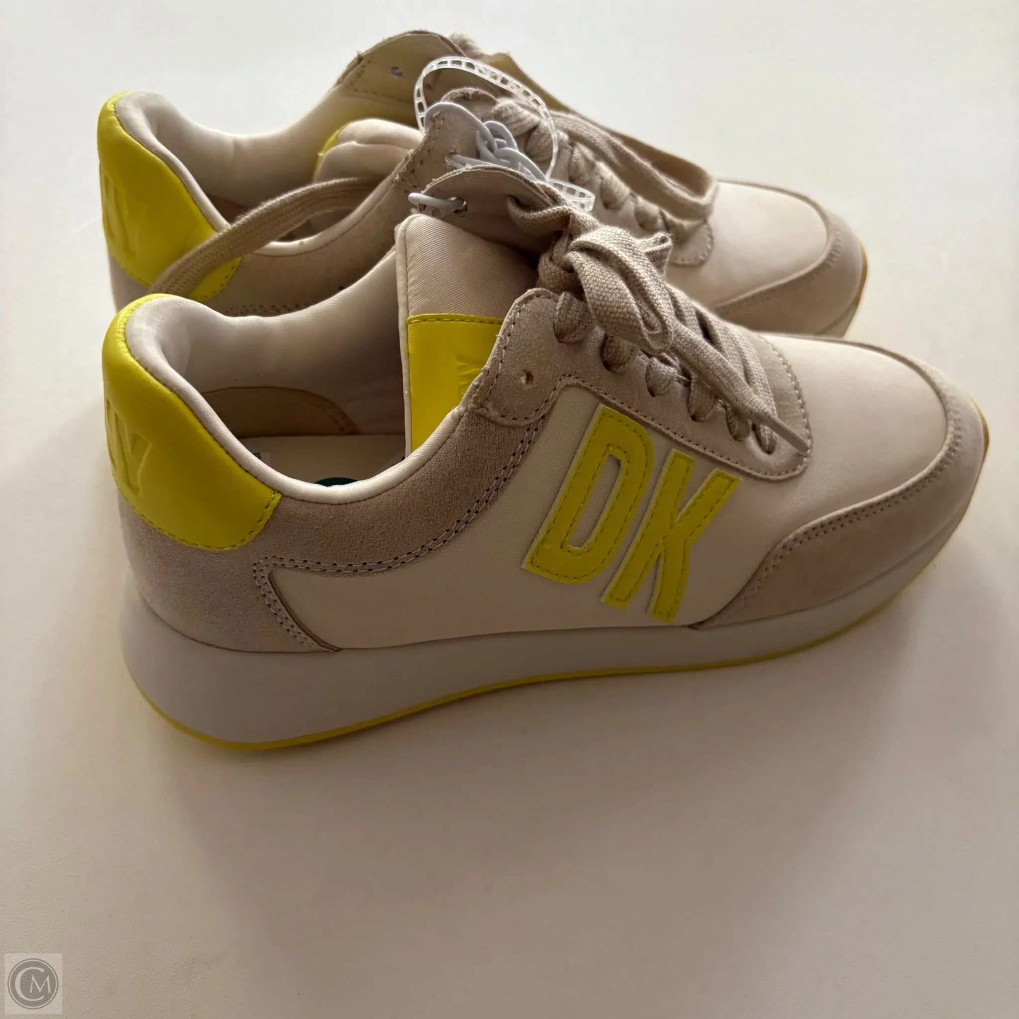 Shoes Athletic By Dkny In Cream & Yellow, Size: 7.5 - Image 2