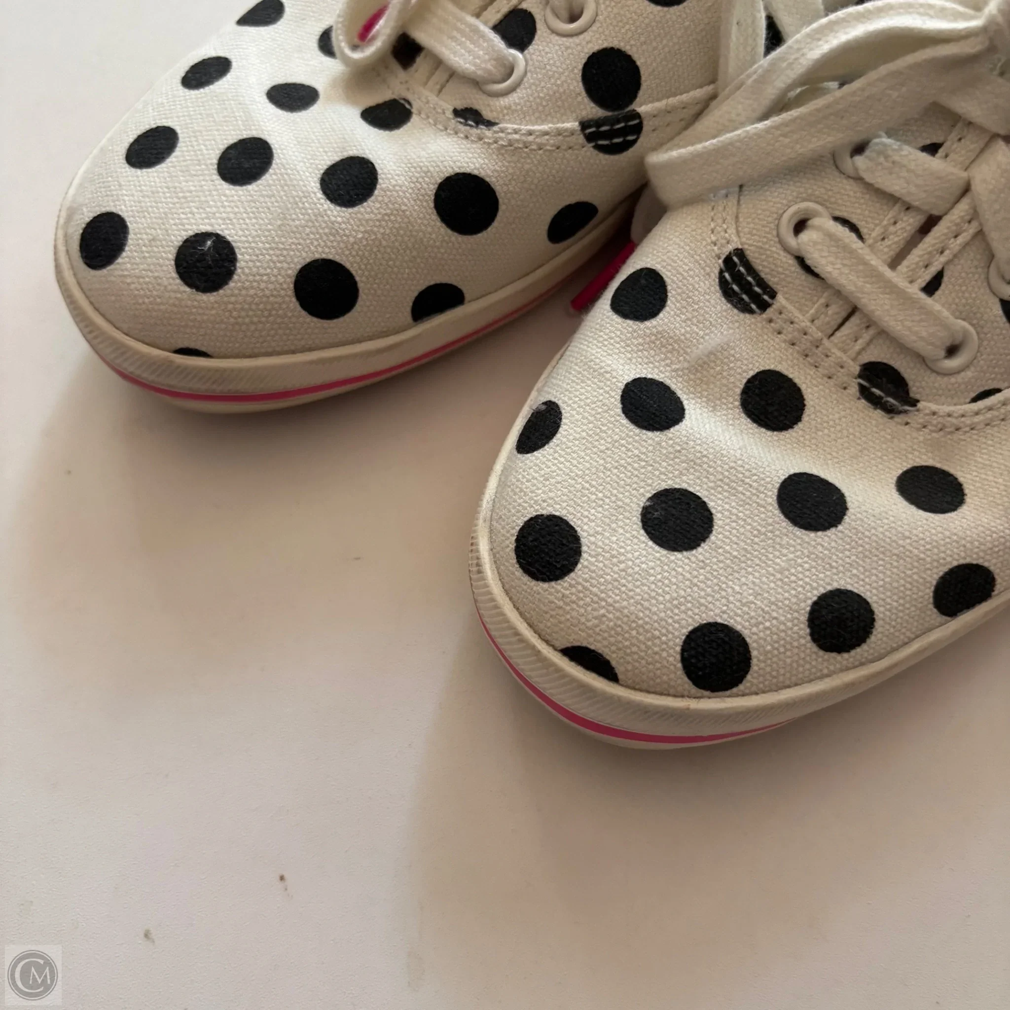 Shoes Designer By Kate Spade In Polkadot Pattern, Size: 9 - Image 2